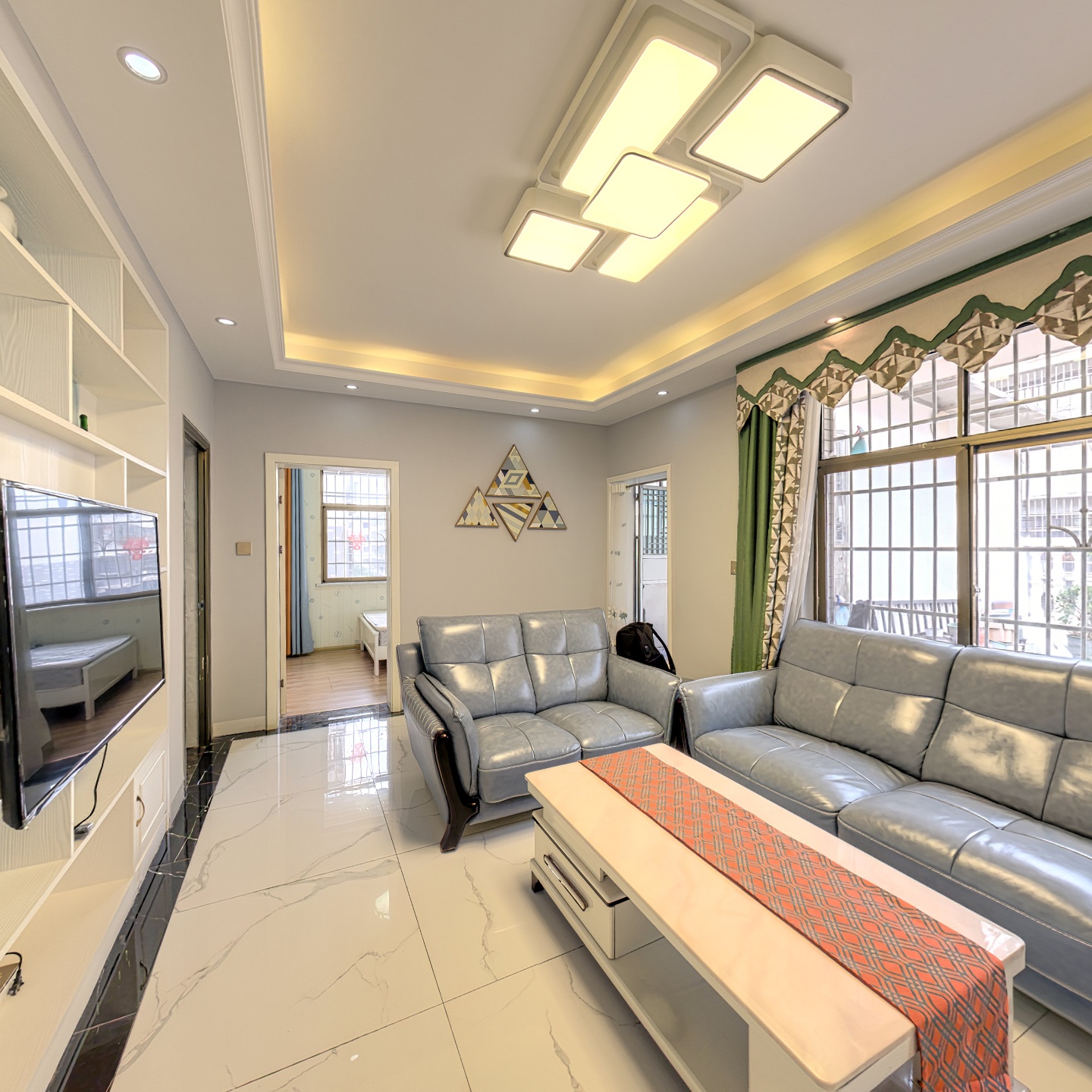 冠华小区 3室1厅 南 北