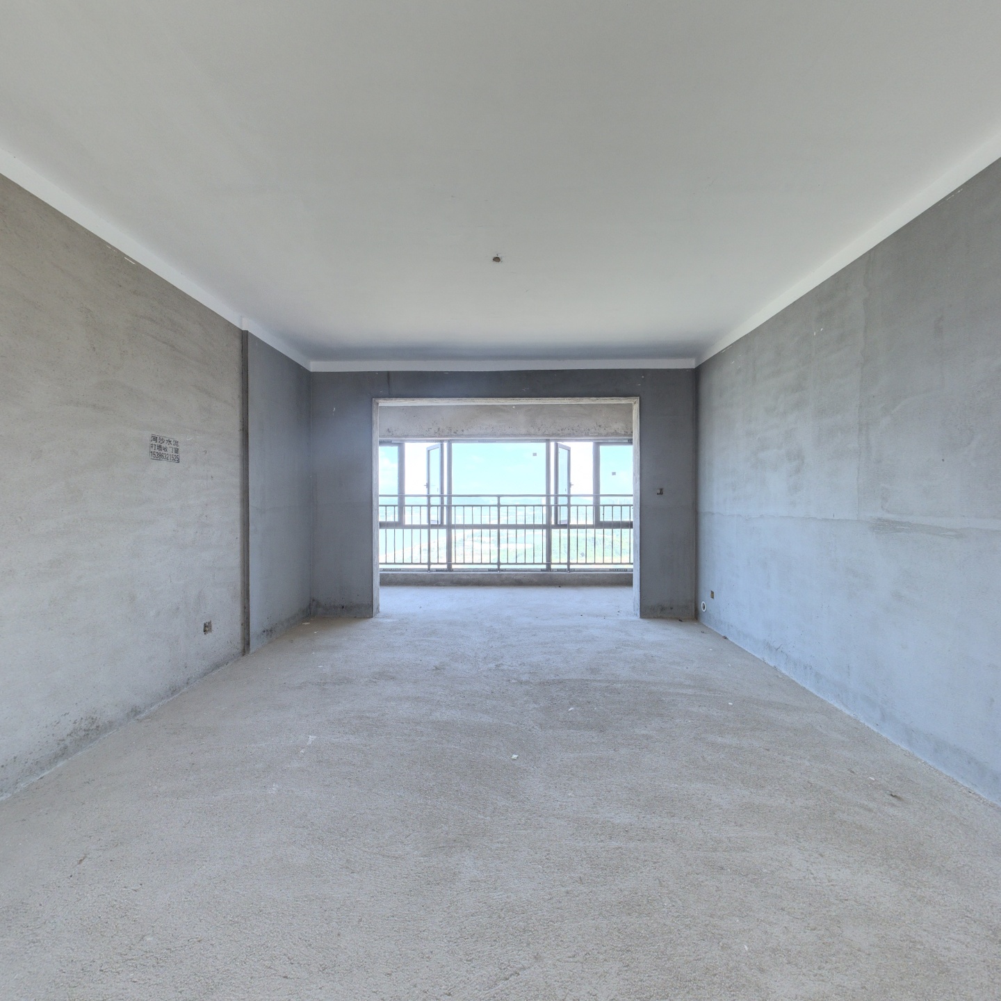 长沙南.滨江花园.大平层.南北通透户型好.