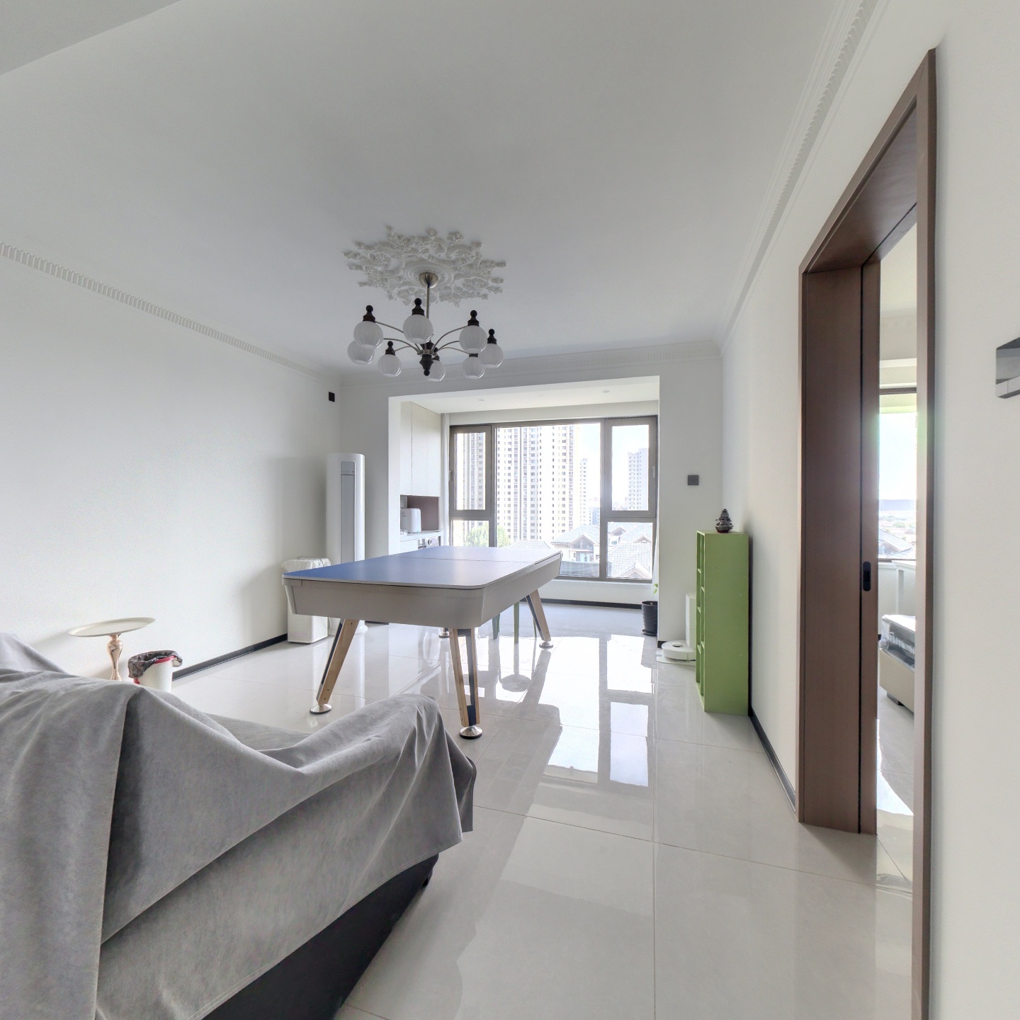 出售 凤麟府南北通透三居双卫 精装修