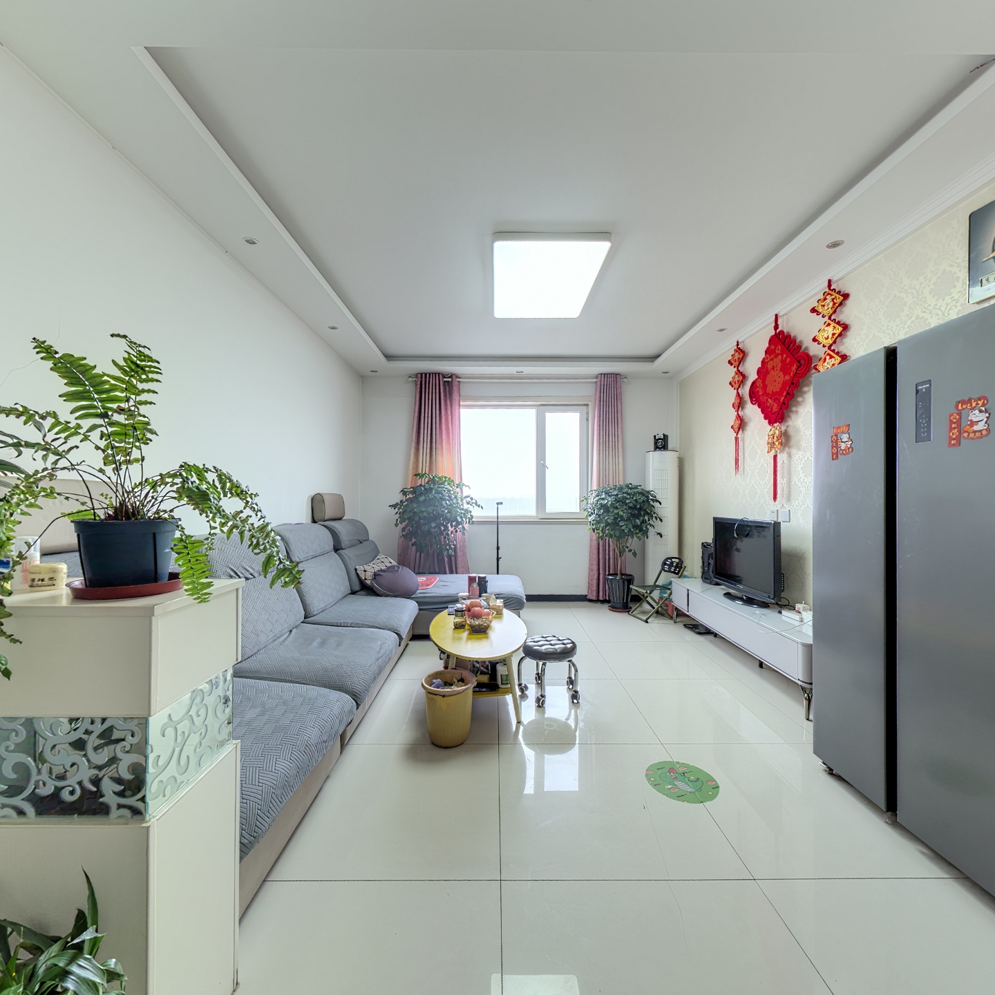 户型方正，中上楼层，采光好，小区环境好