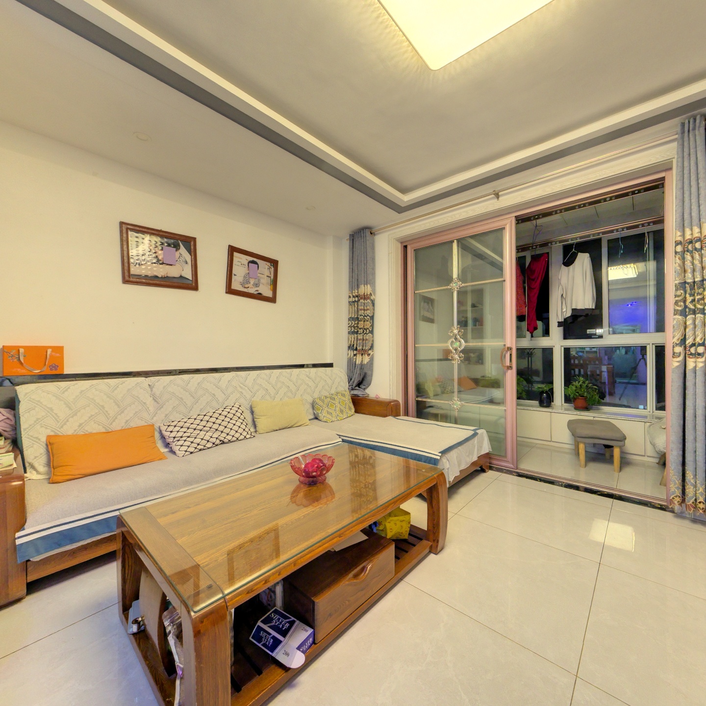 电梯顶层复式，上下6.个卧室，带车库，拎包入住