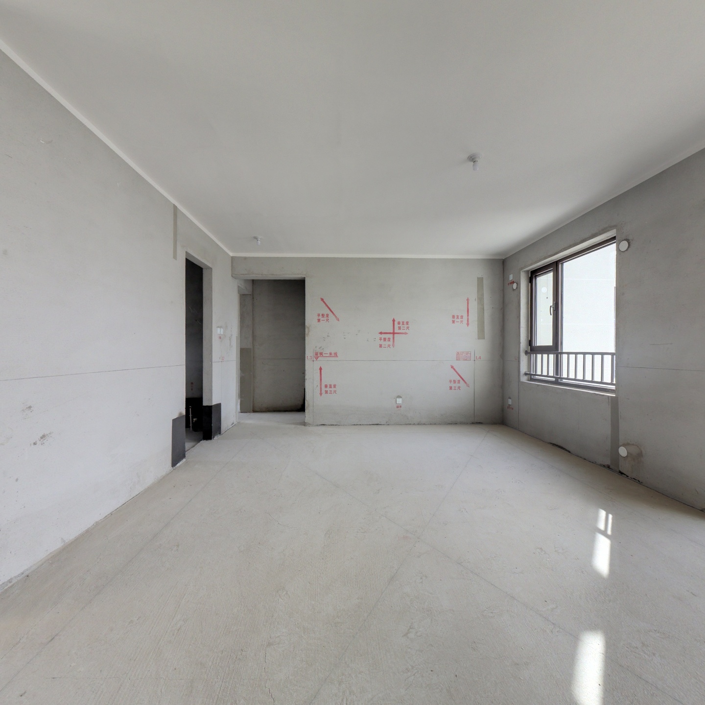 出售  凤麟府南北通透三居双卫洋房 楼位好