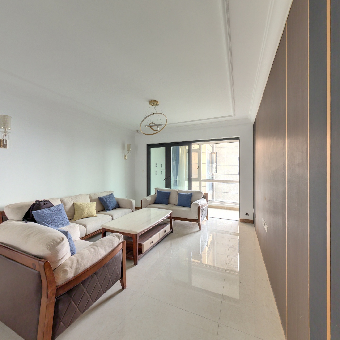 恒大书香门第 3室2厅 南 北