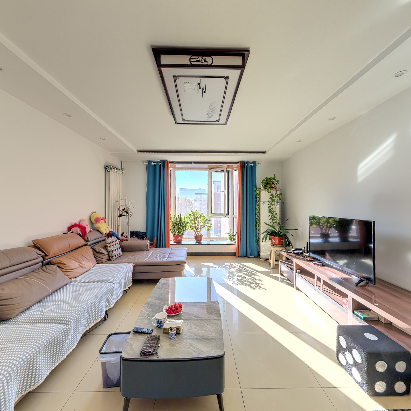 二康医院旁 绿茵小区正规三居 中间楼层 房本满