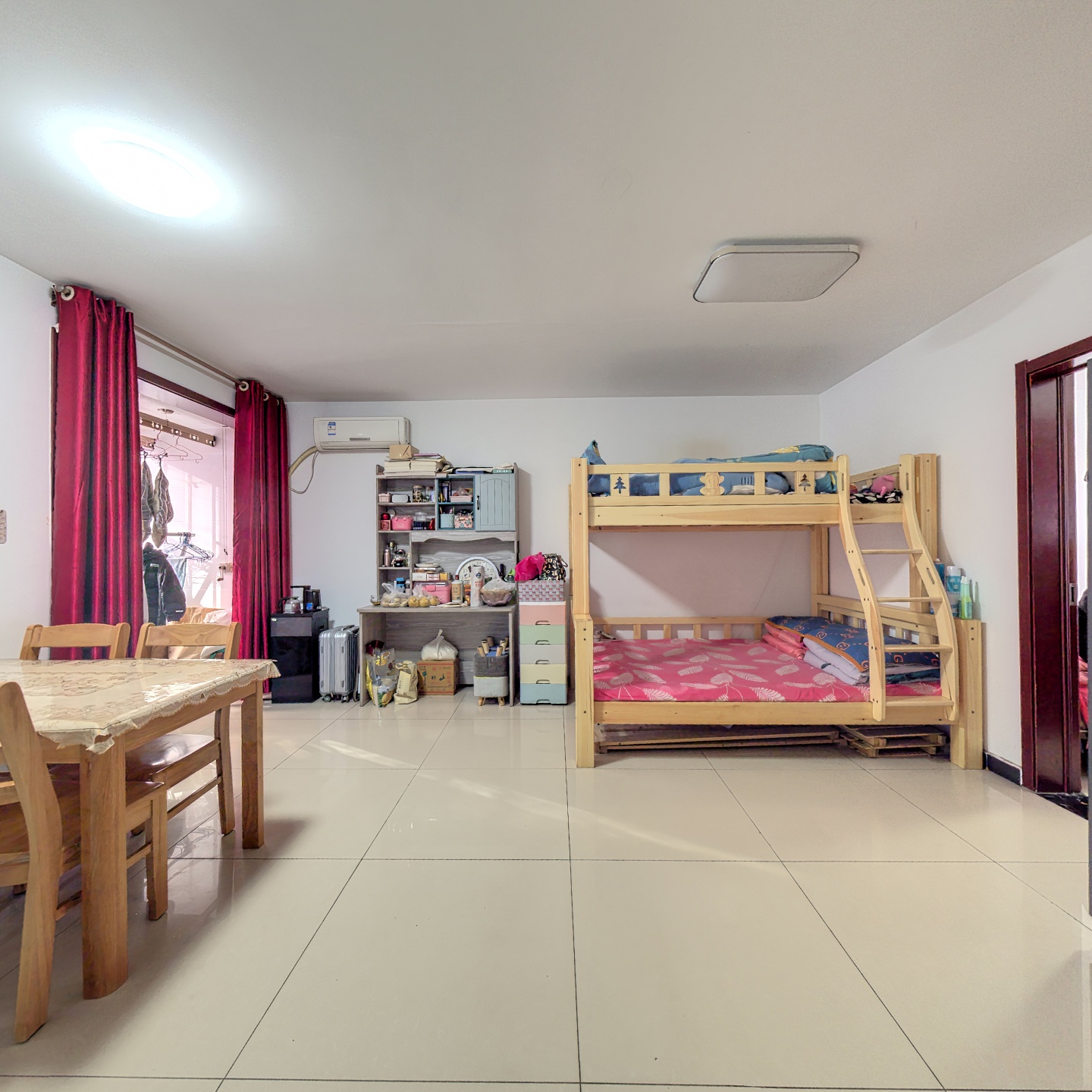 松林店电梯房 全南两居带装修 出行方便