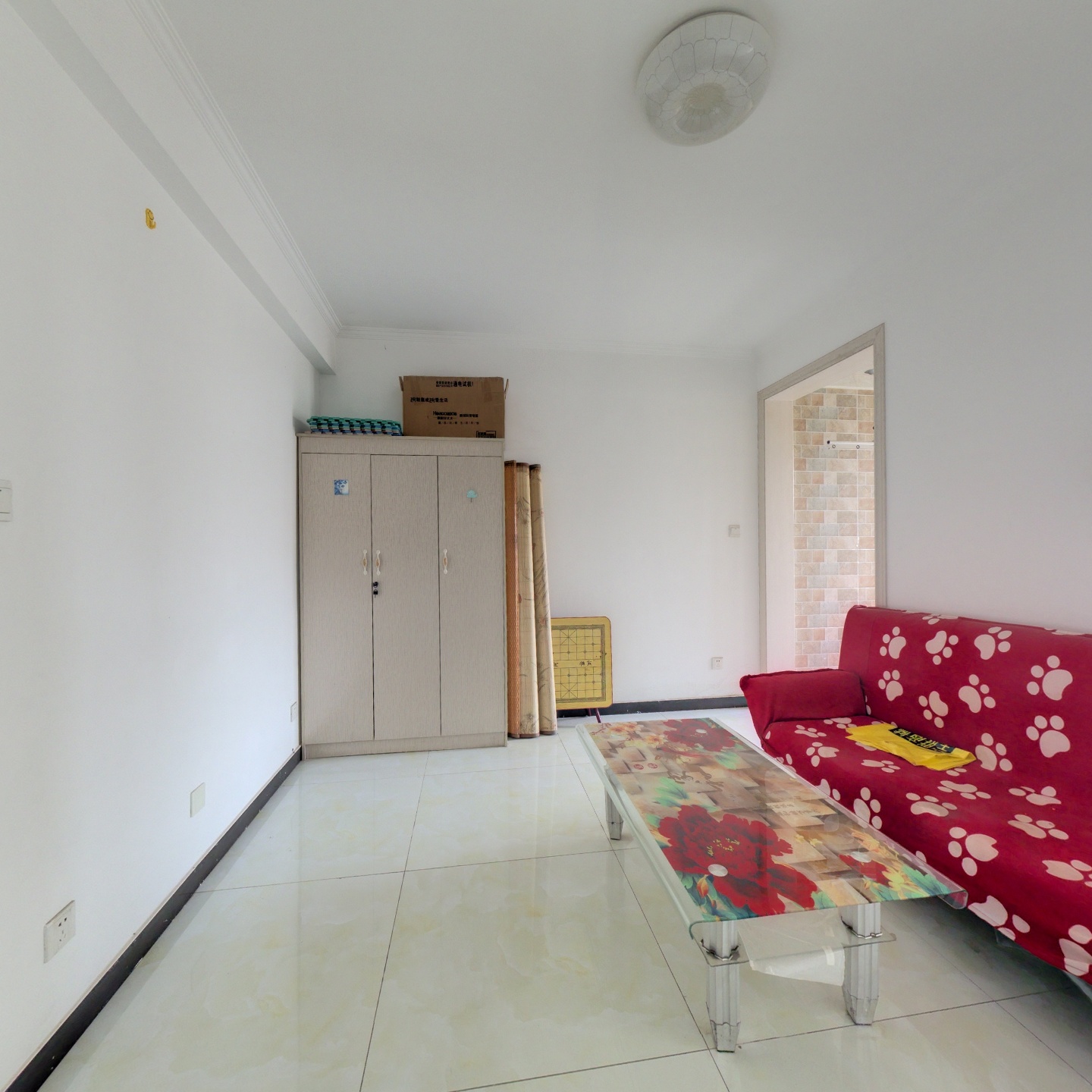 全南正规一居室，简单装修，拎包入住。。