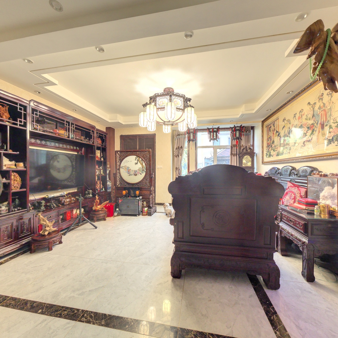 4A级高尔夫别墅景区，联排别墅，大面积私人庭院。