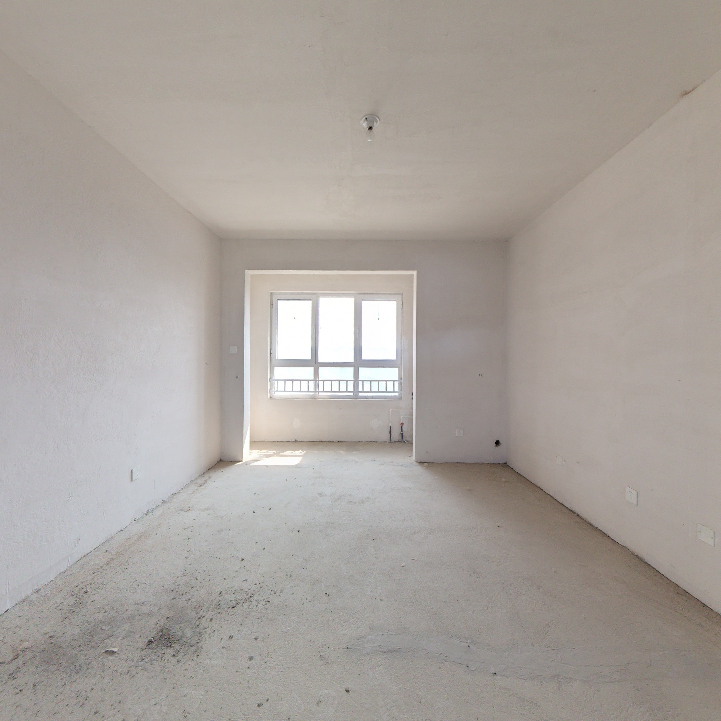 印象城，新小区，临火车站，近高铁，大三居，配套成熟