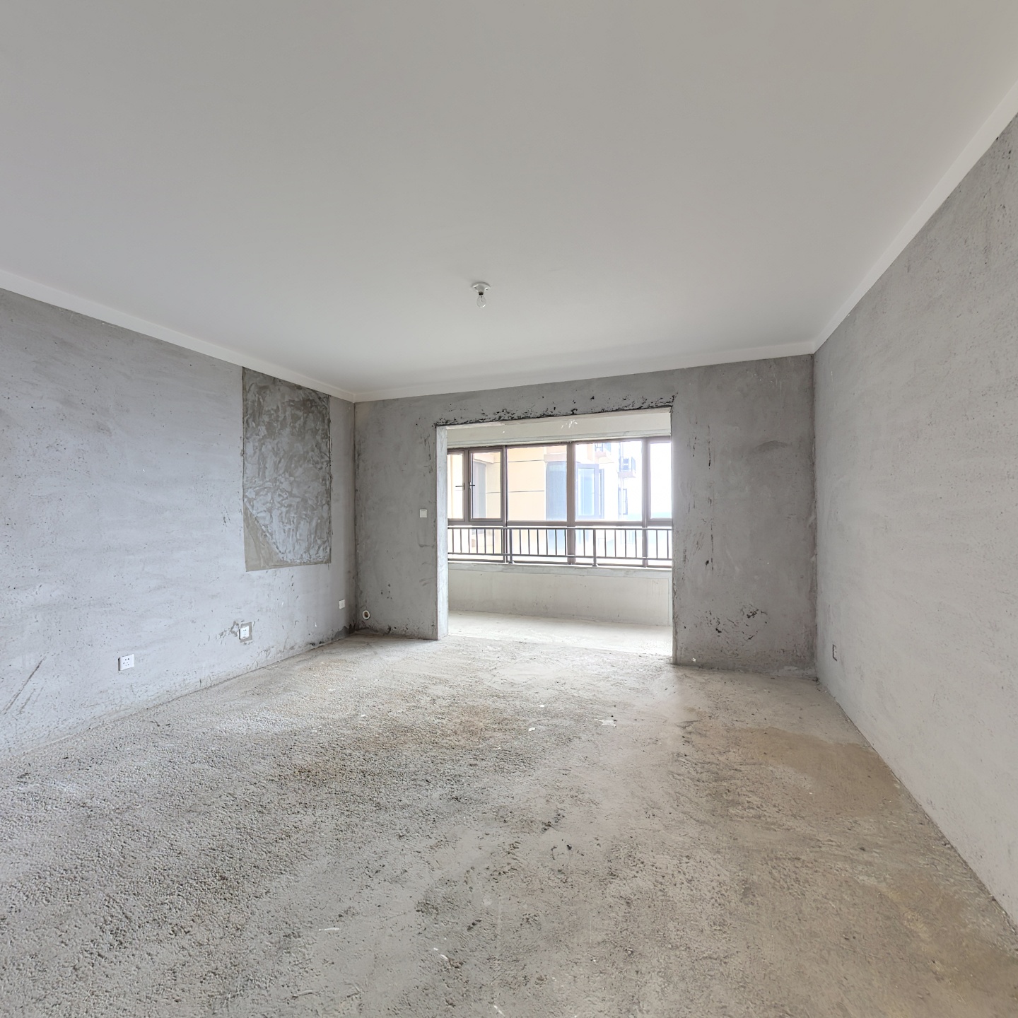 长株潭绿芯地段 仰天湖旁中建昭山印象 环境空气好