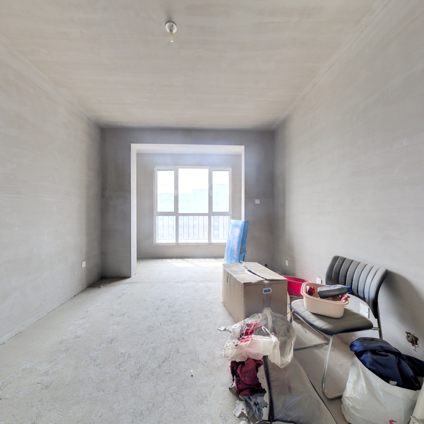 小区人车分流，北京通勤方便，环境好，房屋采光好