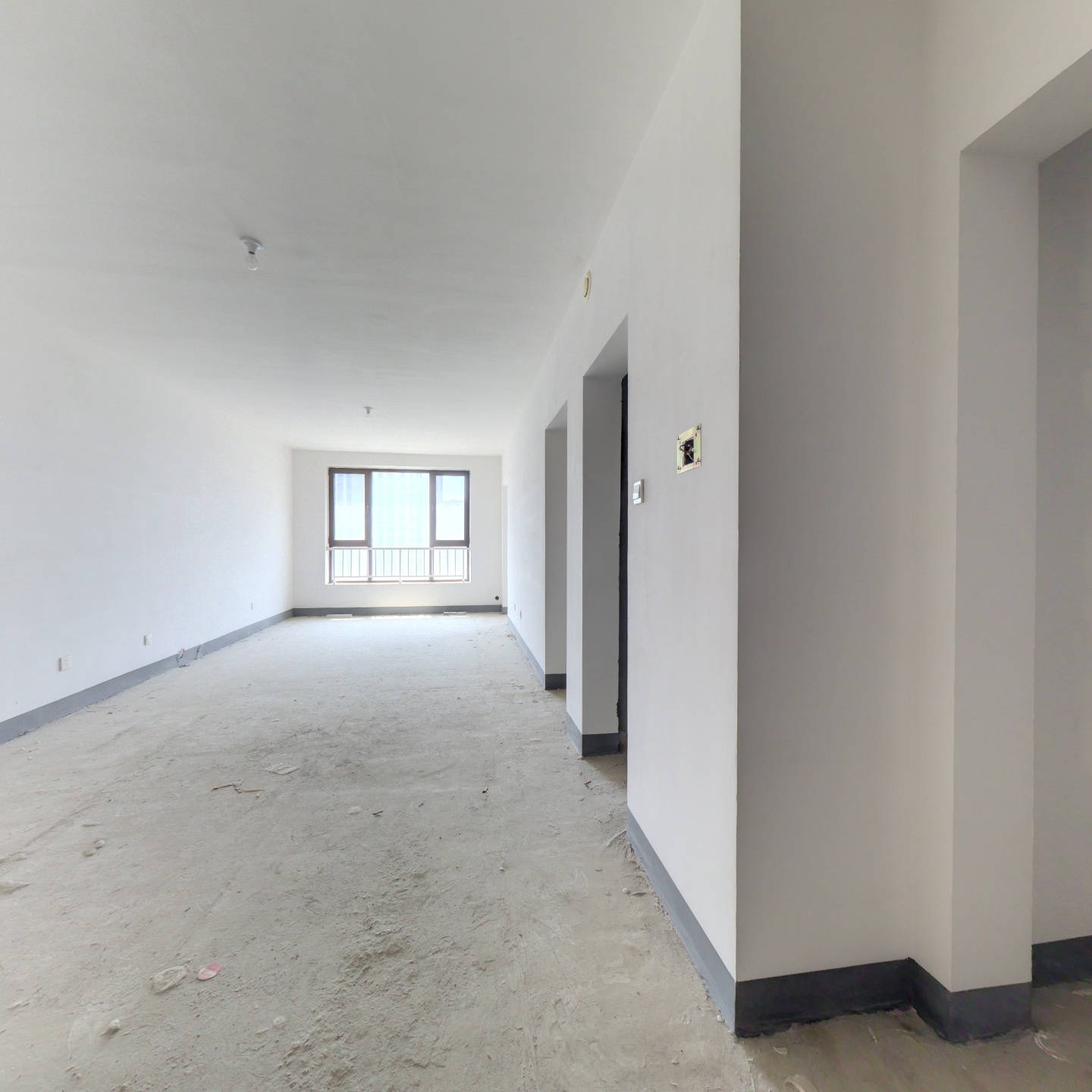 鸿坤理想湾北区 3室1厅 南