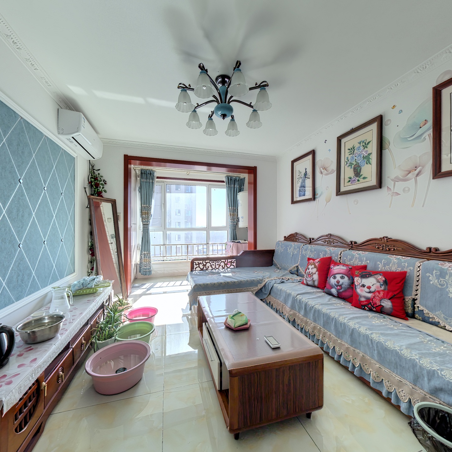 户型方正，电梯房中楼层， 小区环境优美 交通便利