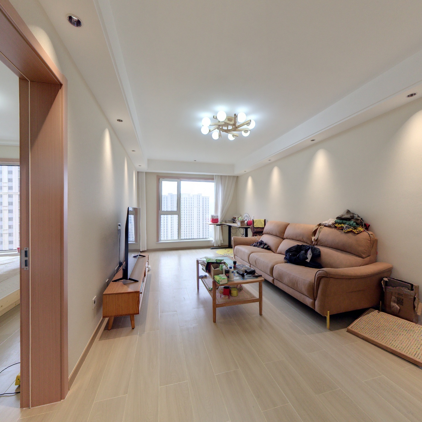 狮子城  全南向两居室    中高层  采光充足
