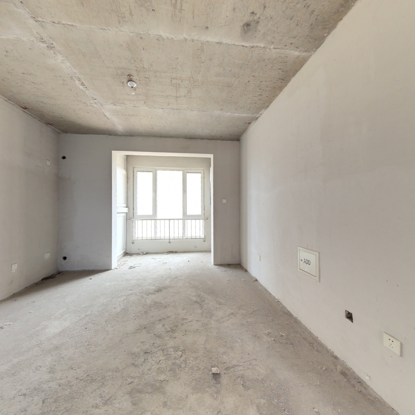 香邑溪谷小三居，南北通透，好楼层 采光视野好