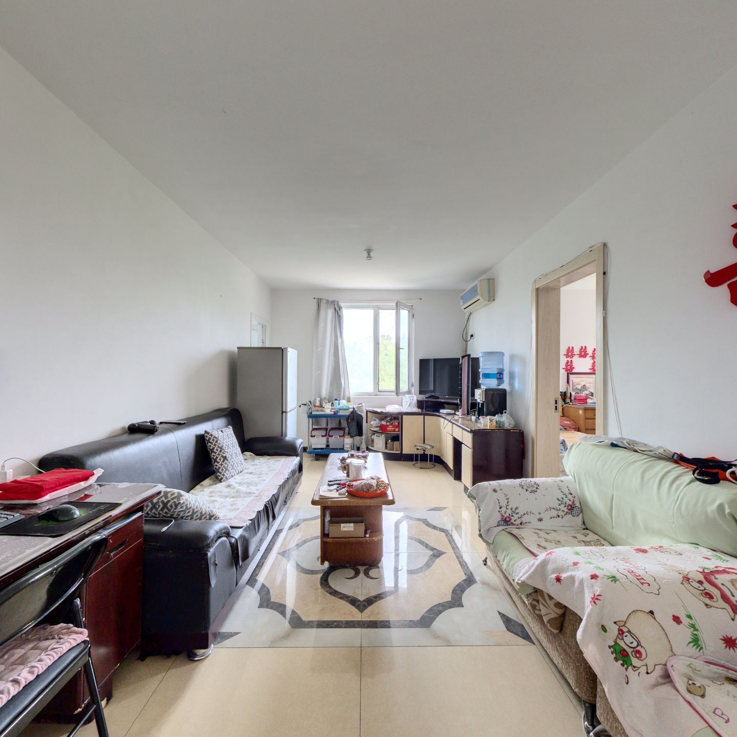 出小区华阳路交通便利好采光好房子保持的好拎包入住