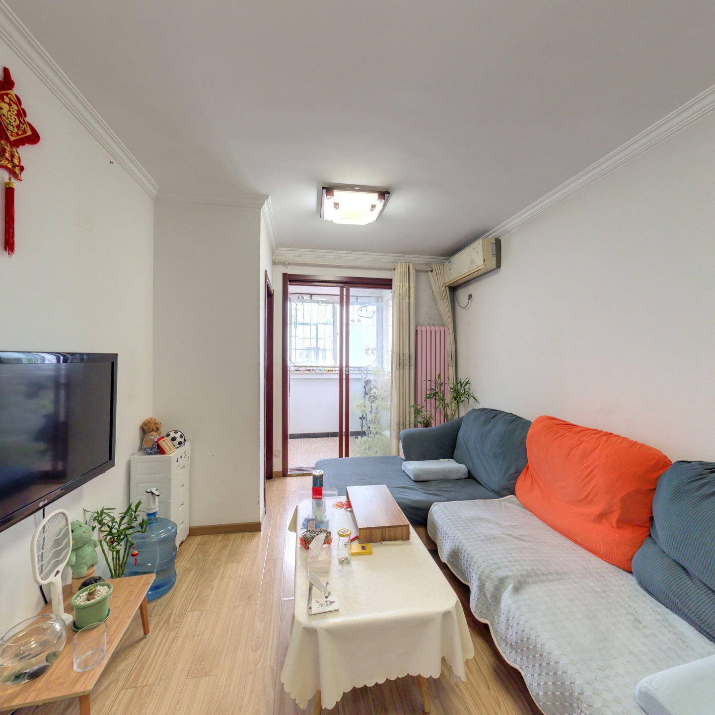 近地鐵，配套齊全，交通便利，一居價格買兩居