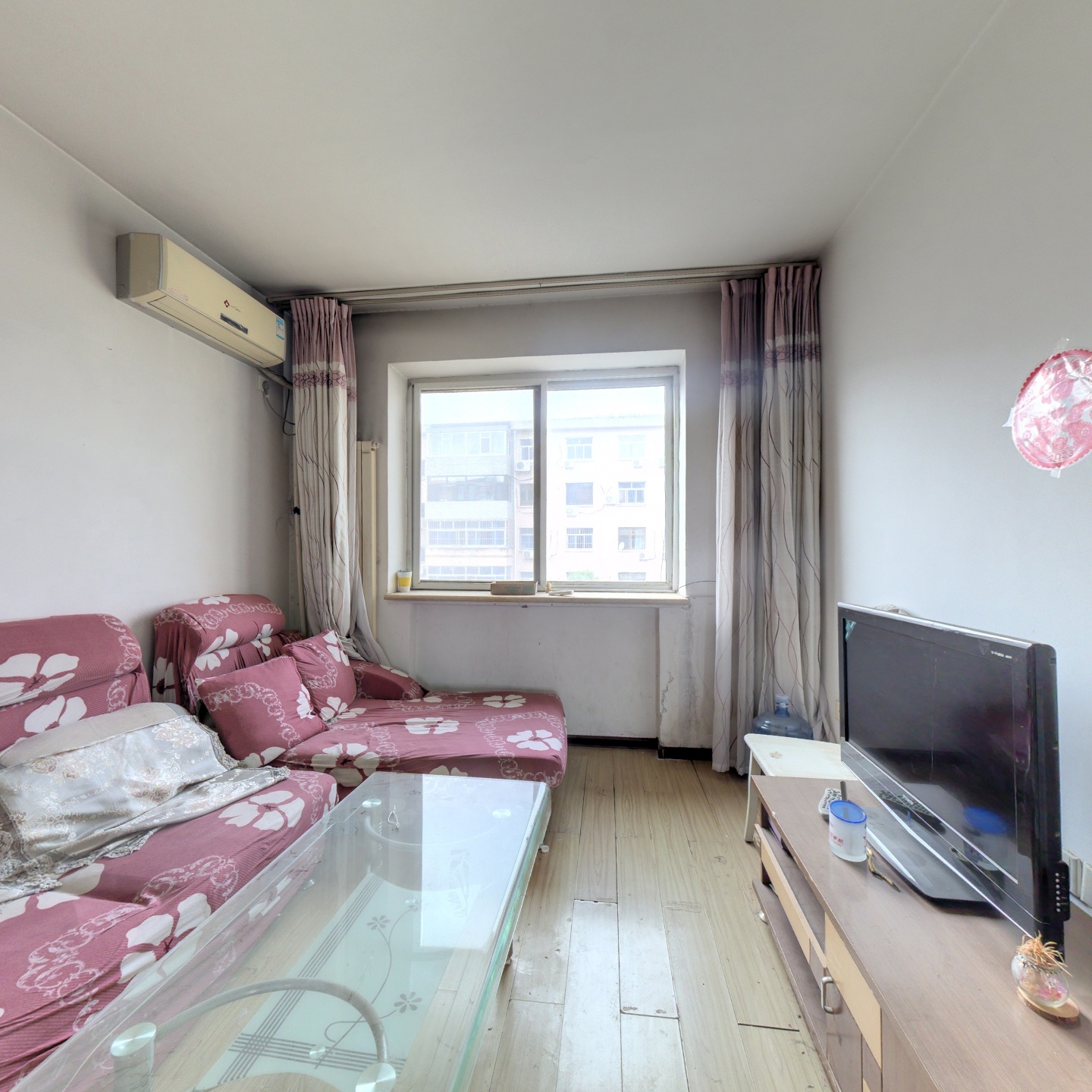 世纪嘉园 南北通透两居 集中供暖 好楼层 采光好