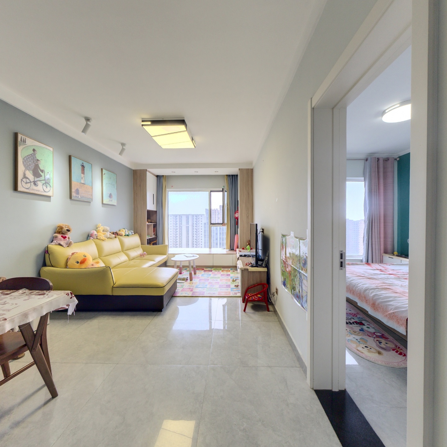 精装修 高楼层 02户 楼下公园 满二 带家具家电