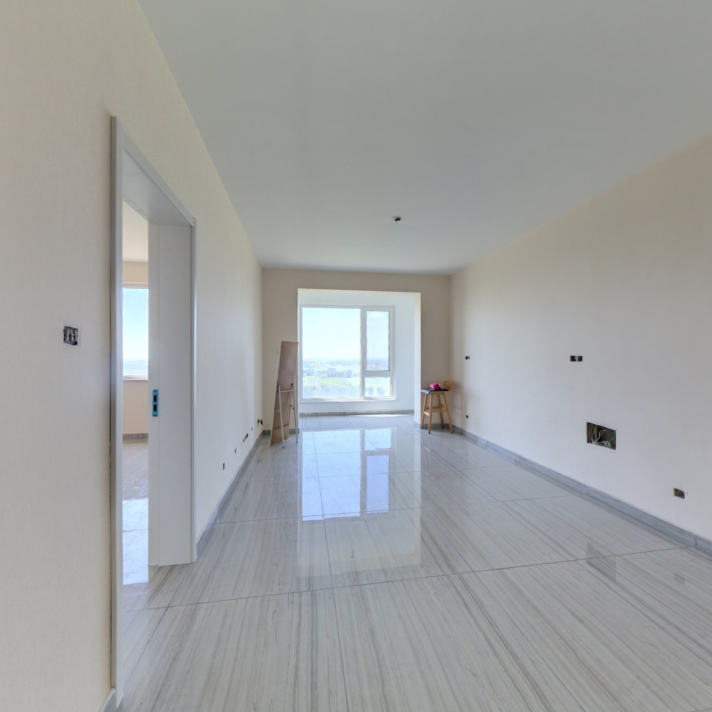 精装两居无遮挡57万·有五个地下下室