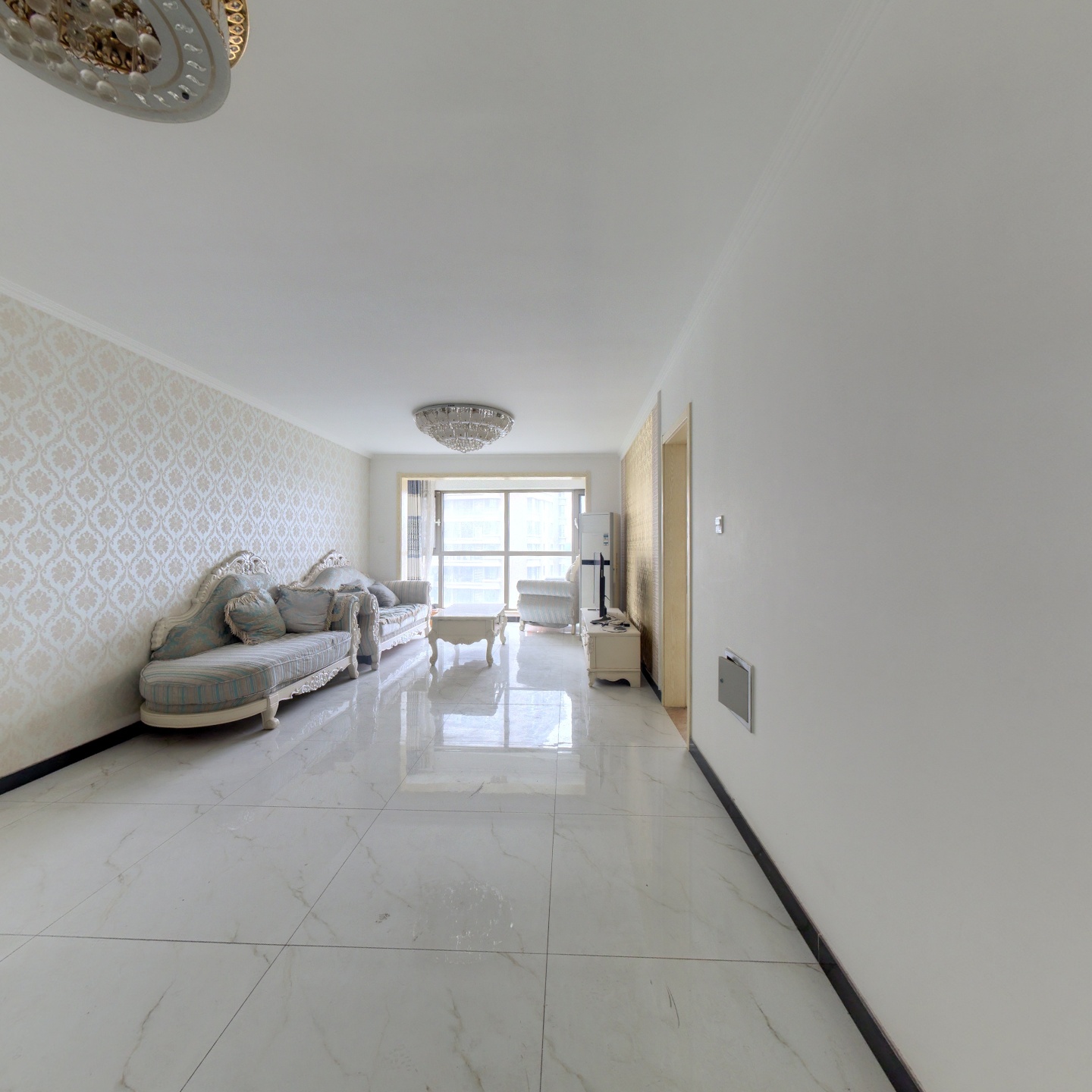 涿州开发区御景园全南两居室精装诚意出售