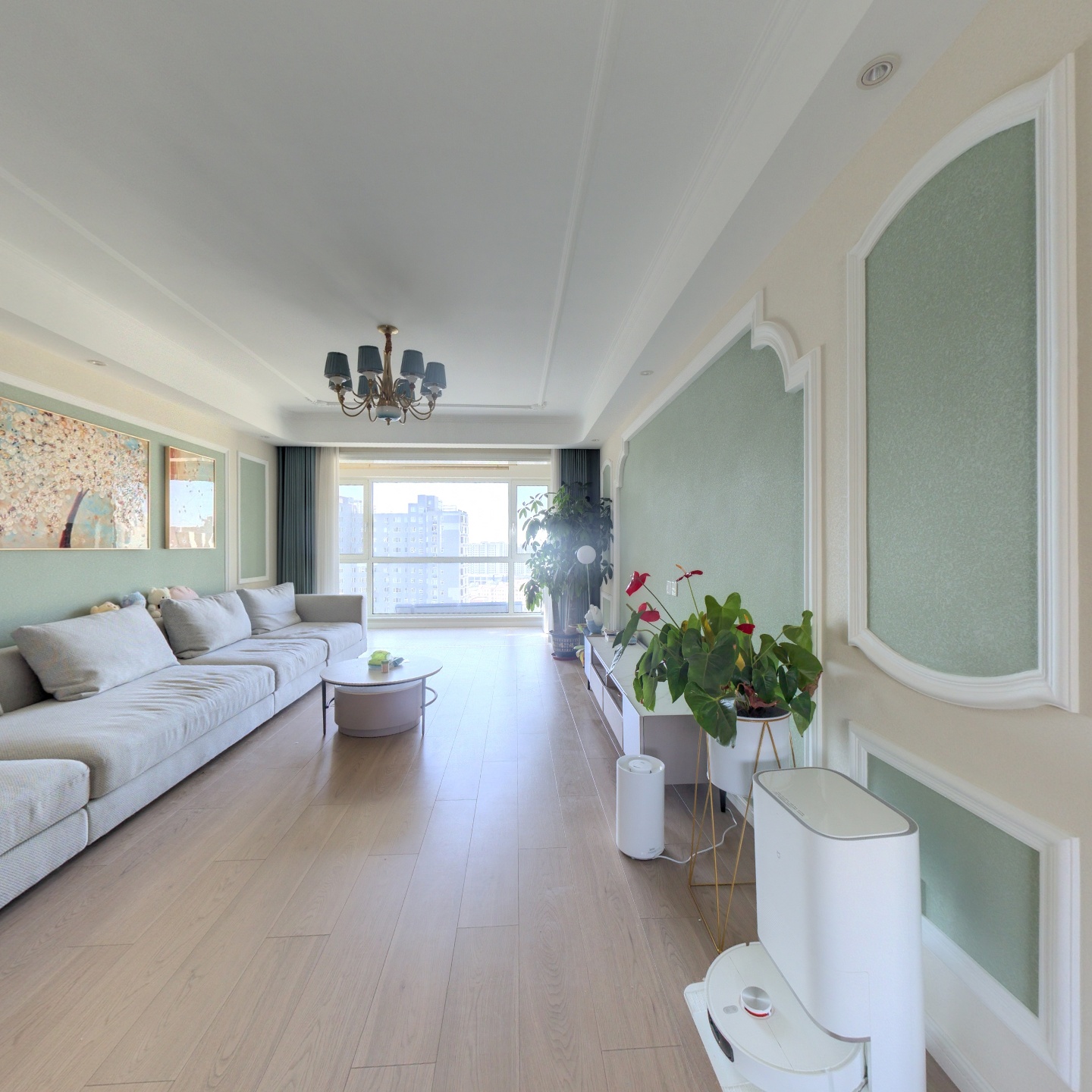 集体供暖，精装修南北通透三居，房本满二