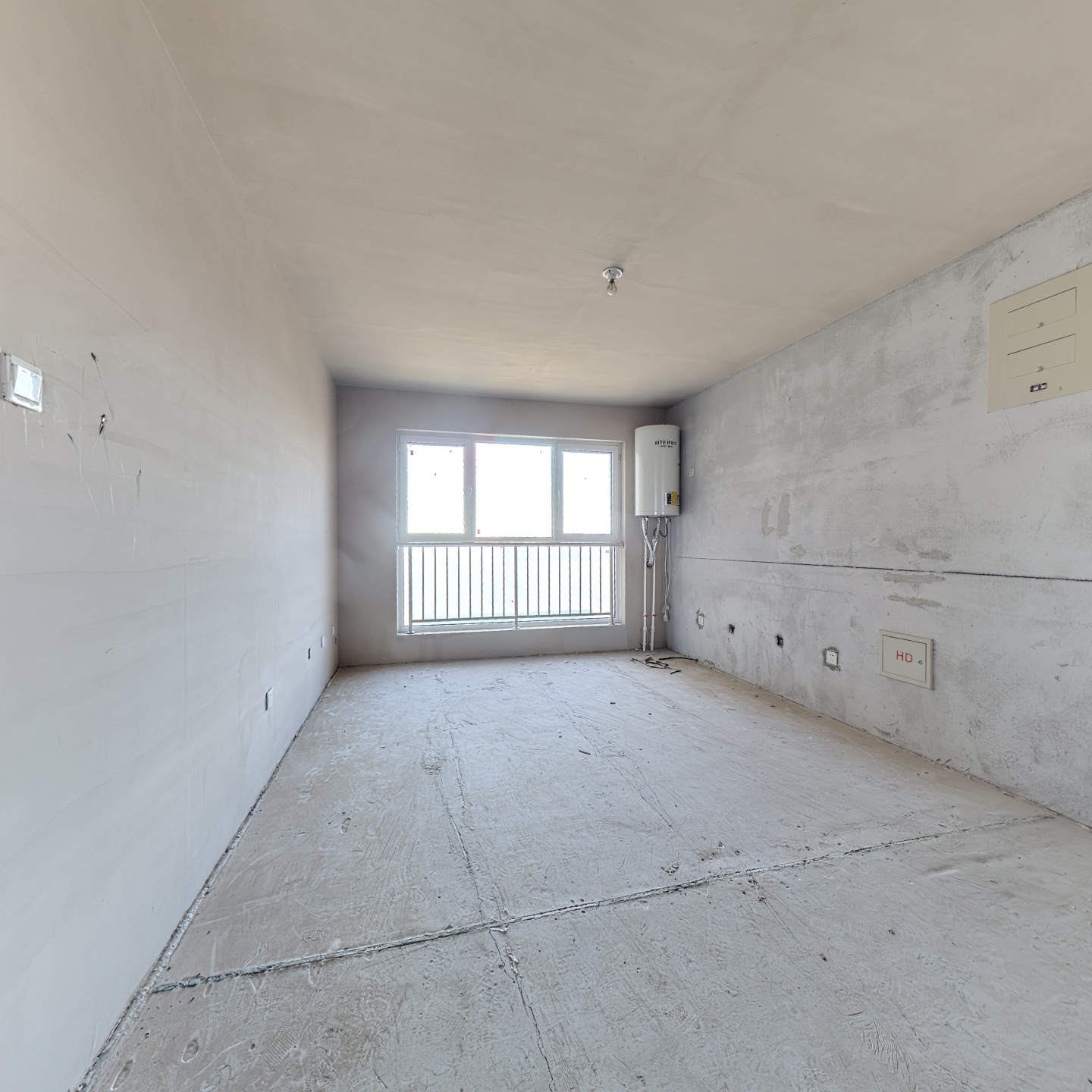 小区环境优美，绿化高，出京进京很方便