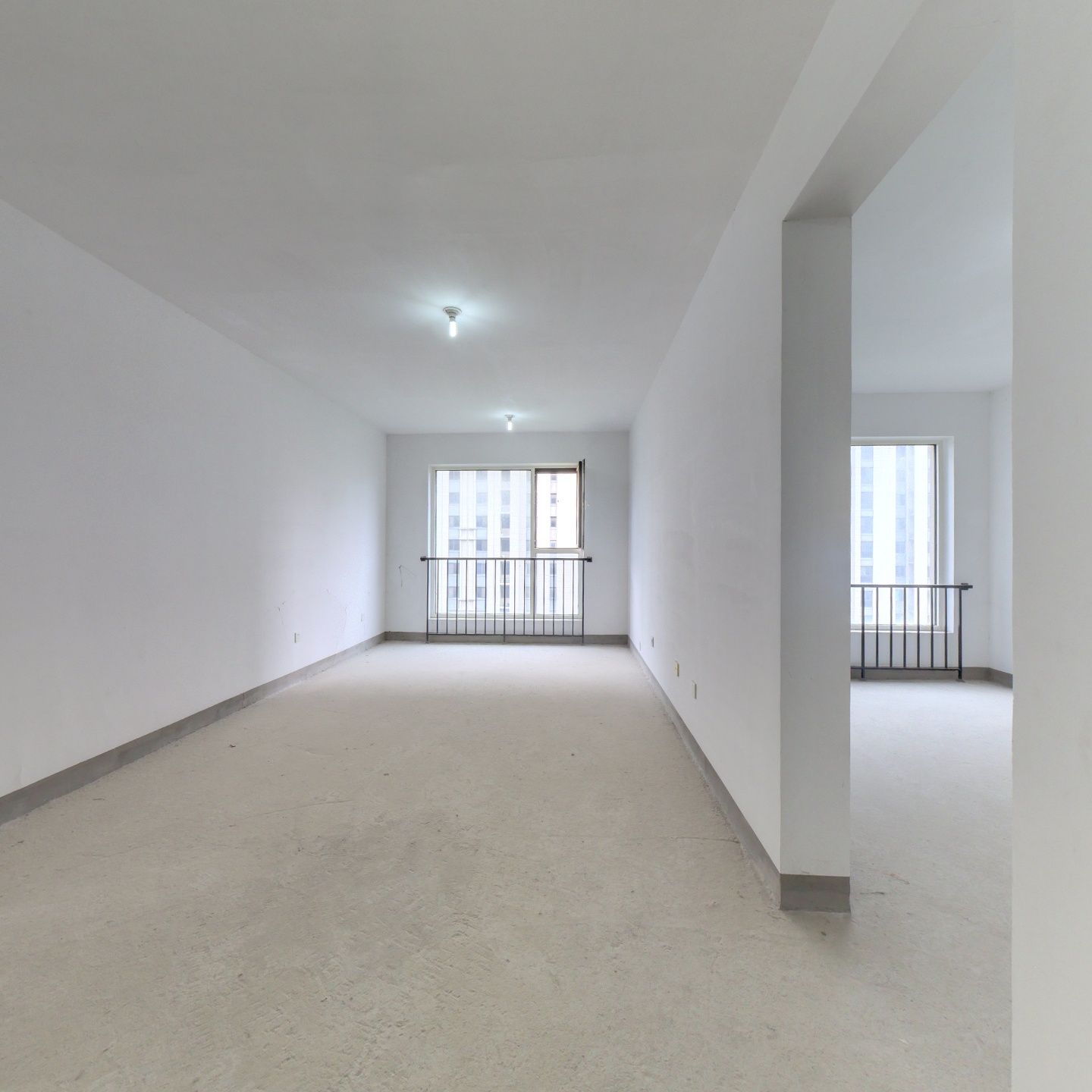 中楼层 满本 中单元 毛坯 看房方便 小区西侧