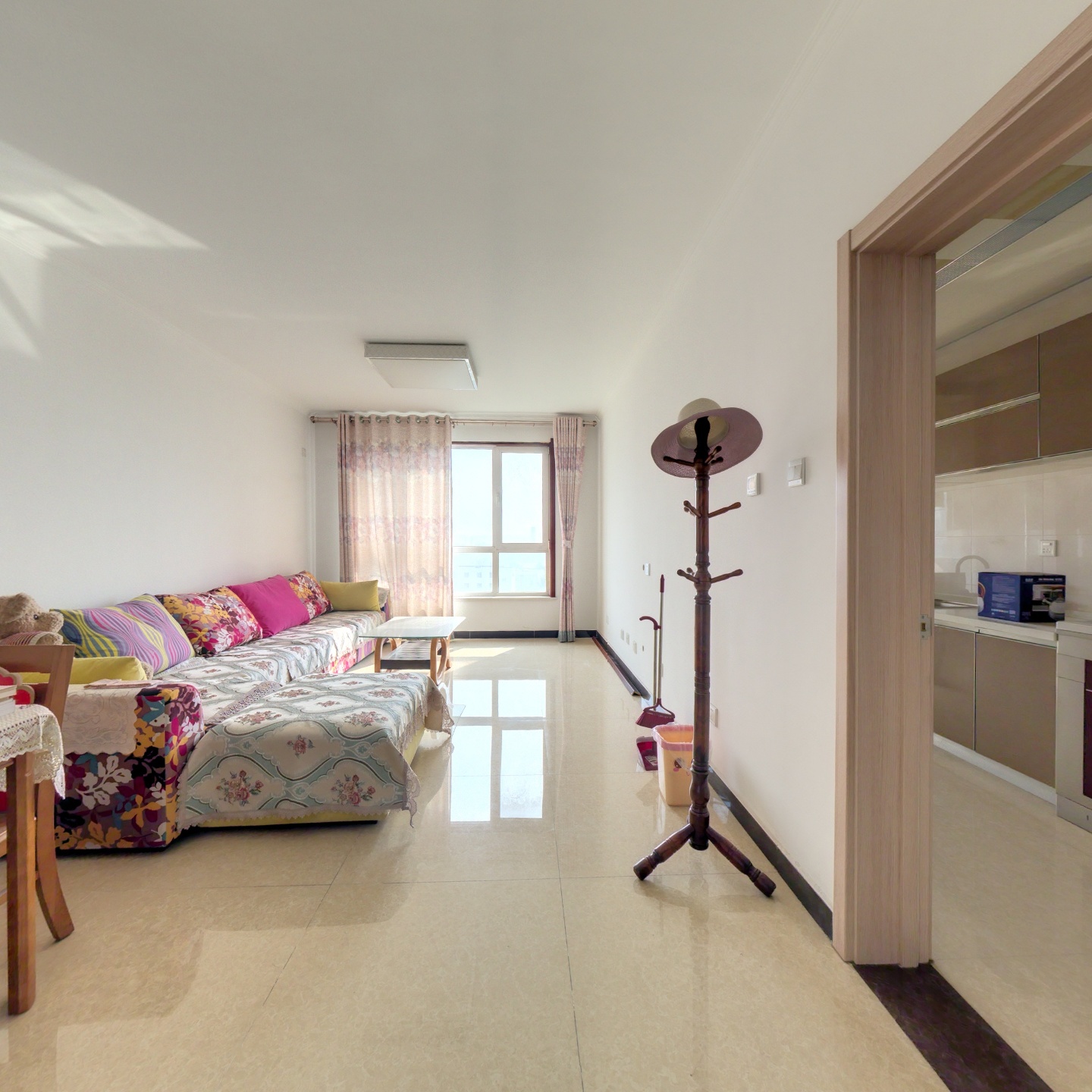 金竹花园   100.4平 全南两居室