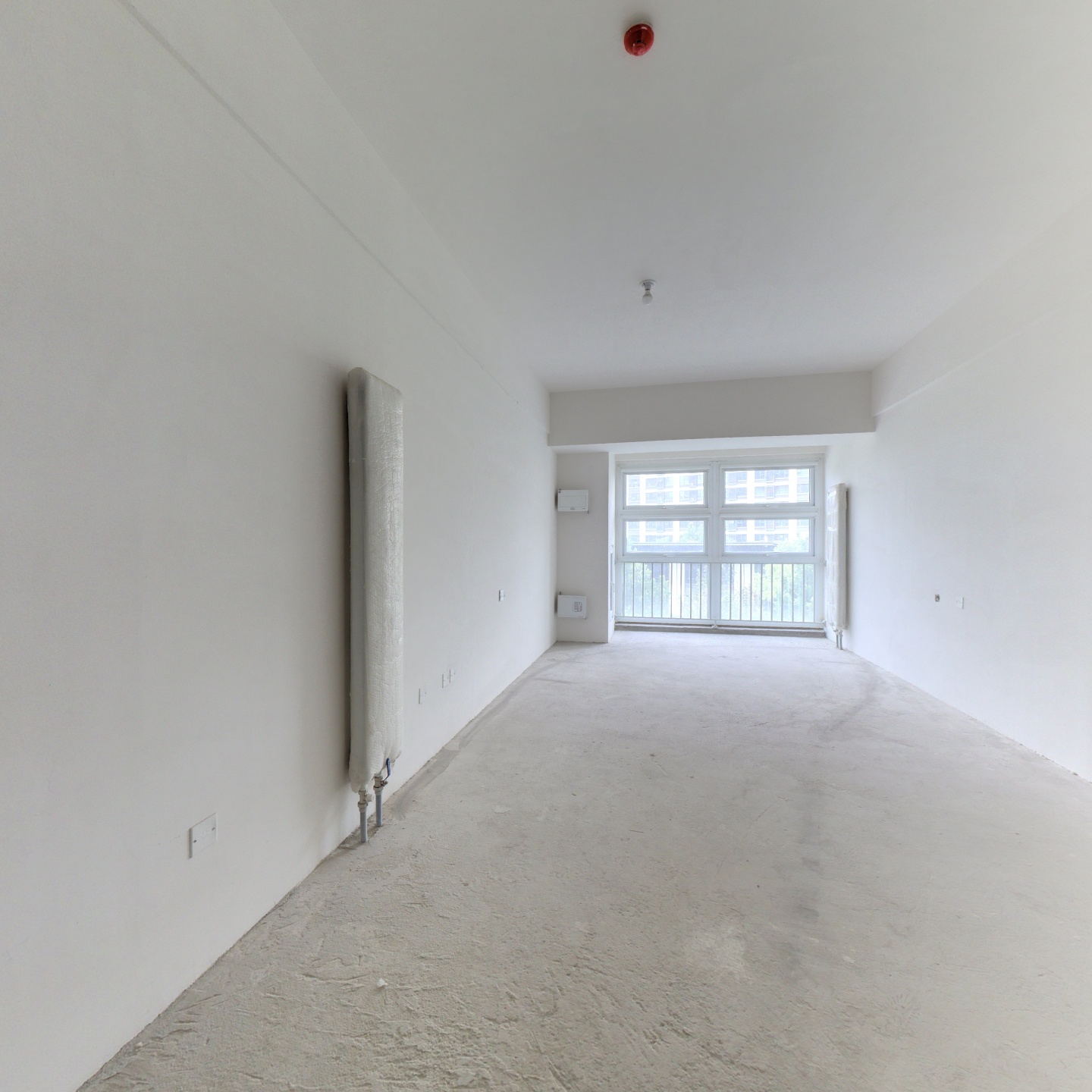 万科城际之光一居室 户型方正 全天采光