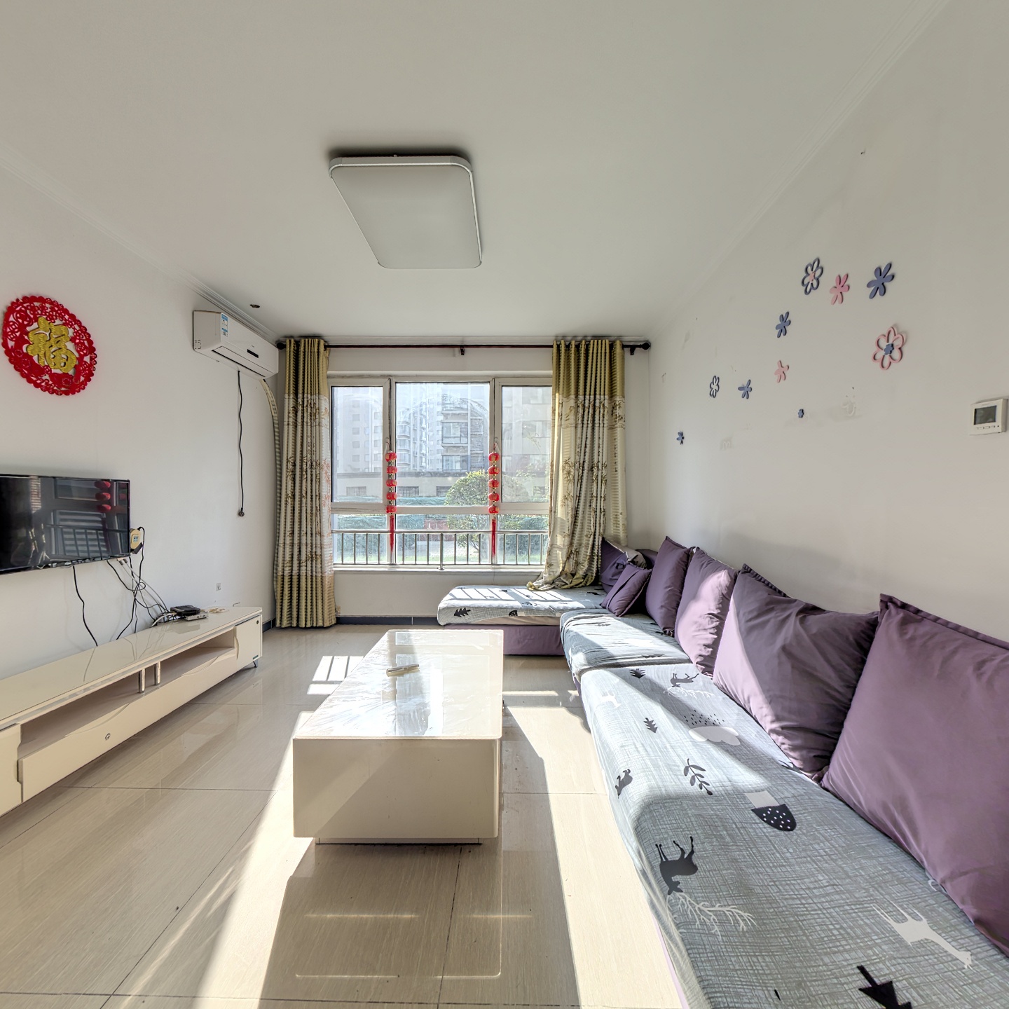 金竹花园全南两居出售，拎包入住