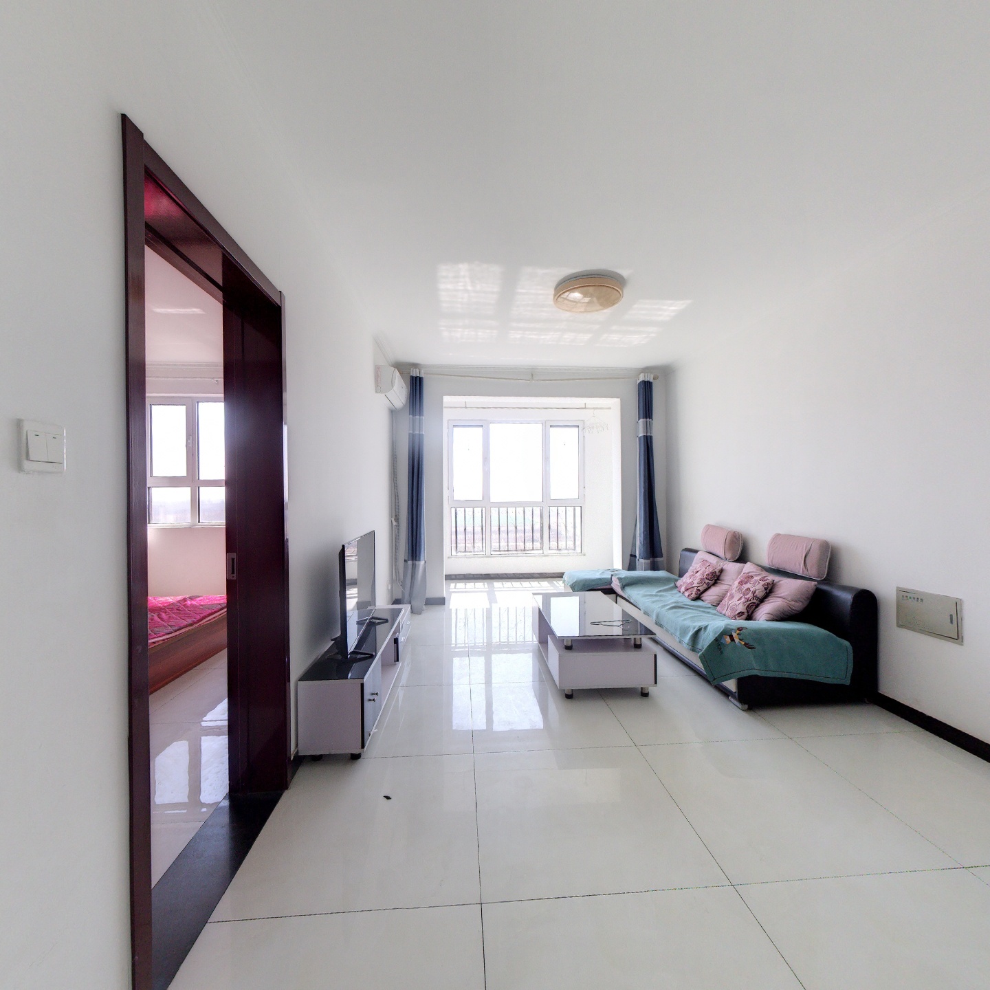 牛津花园 楼栋位置好 楼间距大 全天采光 视野开阔