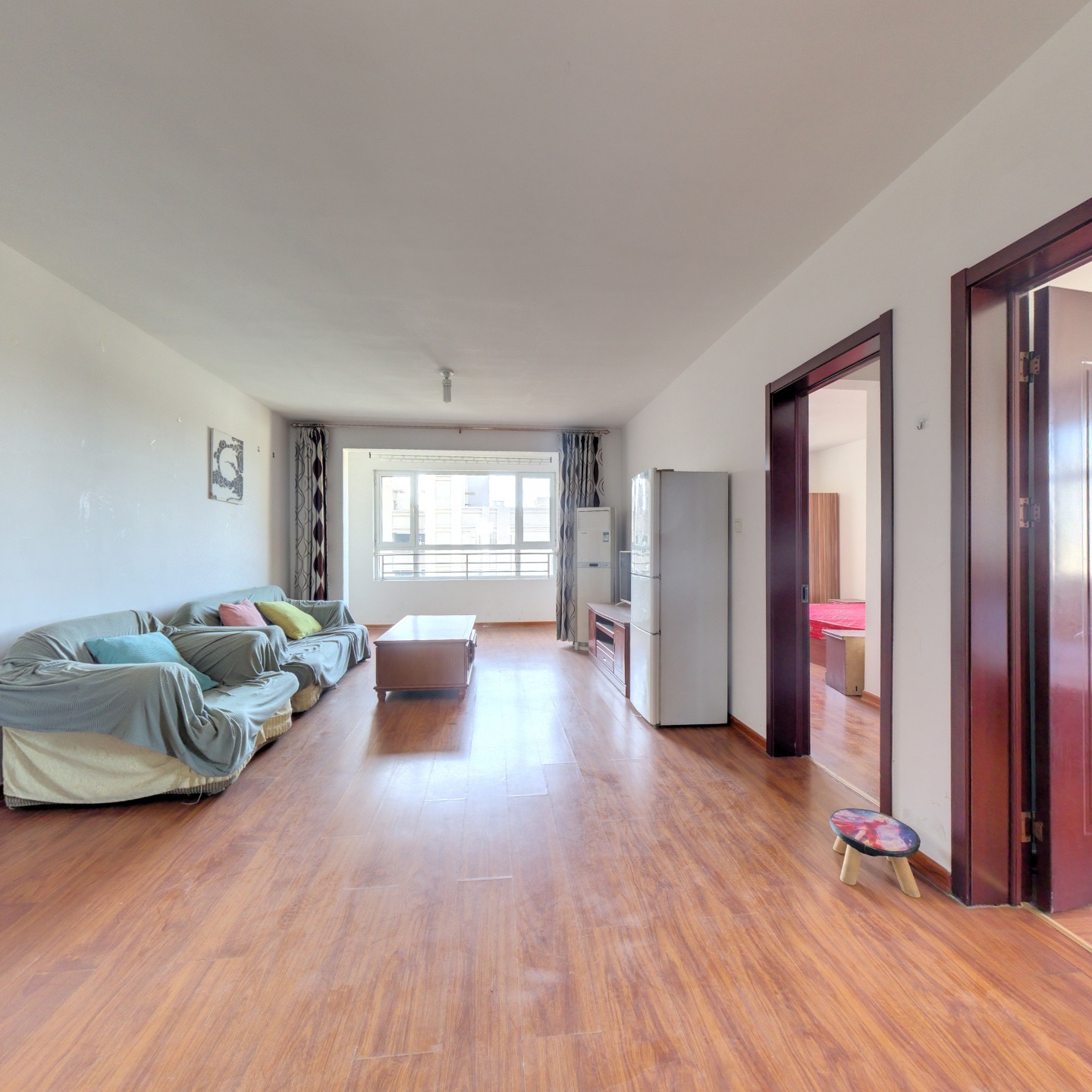 有房本 房屋采光好 视野好 南北通透 配套设施齐