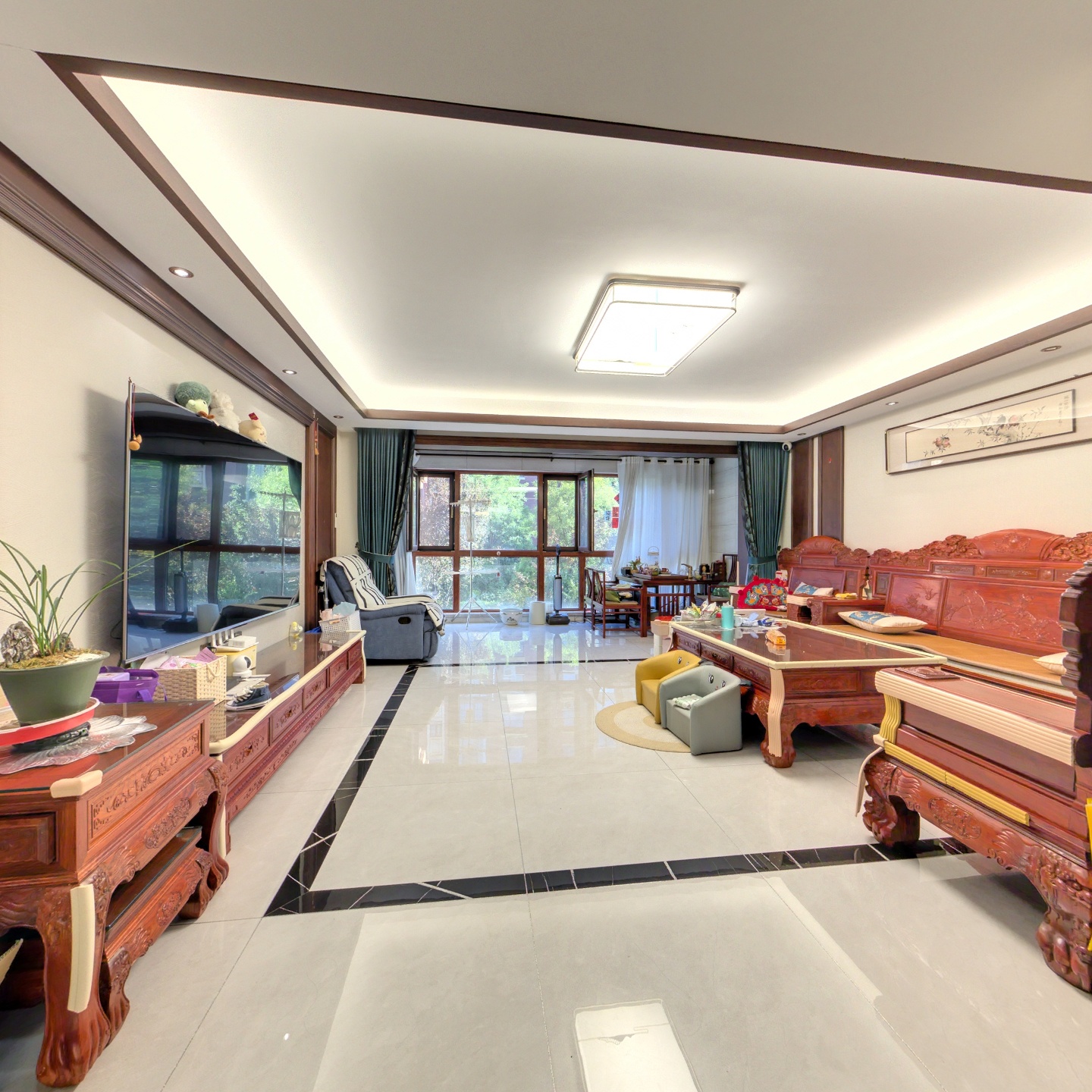 天泰电梯洋房，167平，四居室，豪.华装修，带车储，