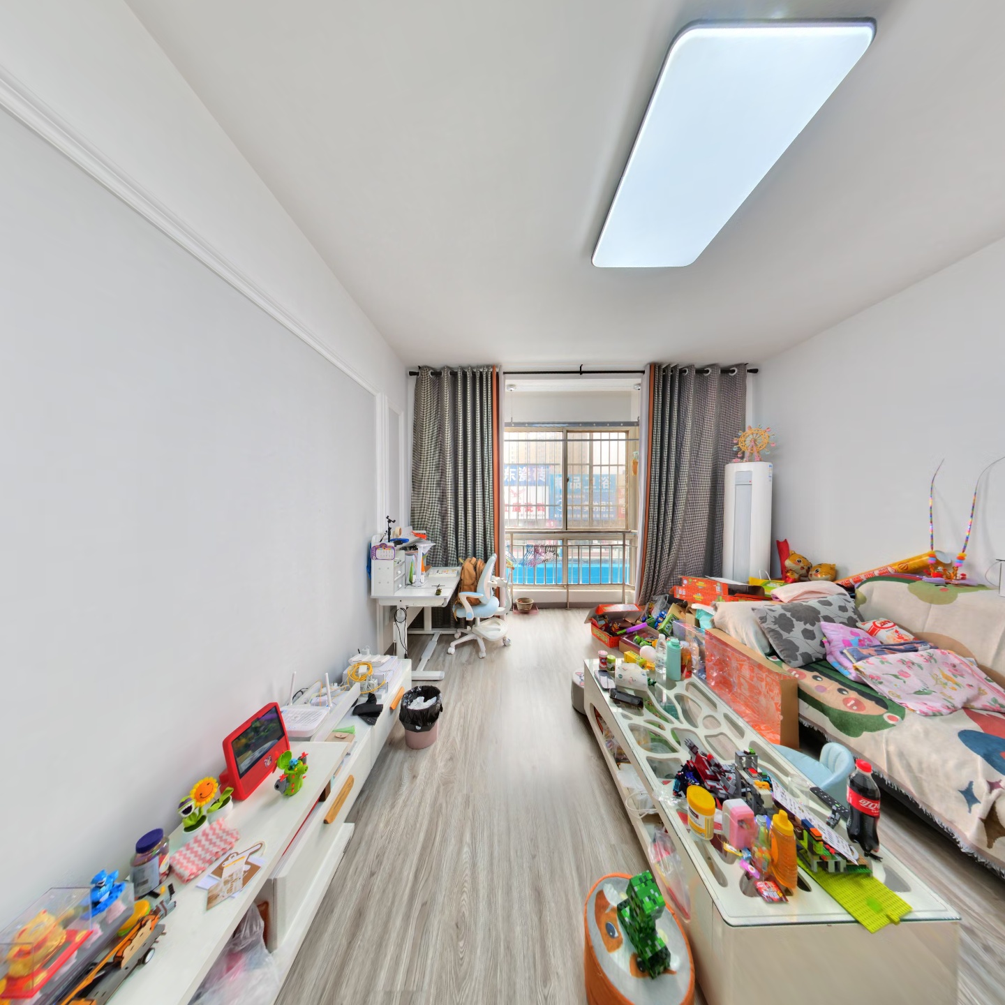 双语旁边的南北通透两居 好楼层 业主诚意出售