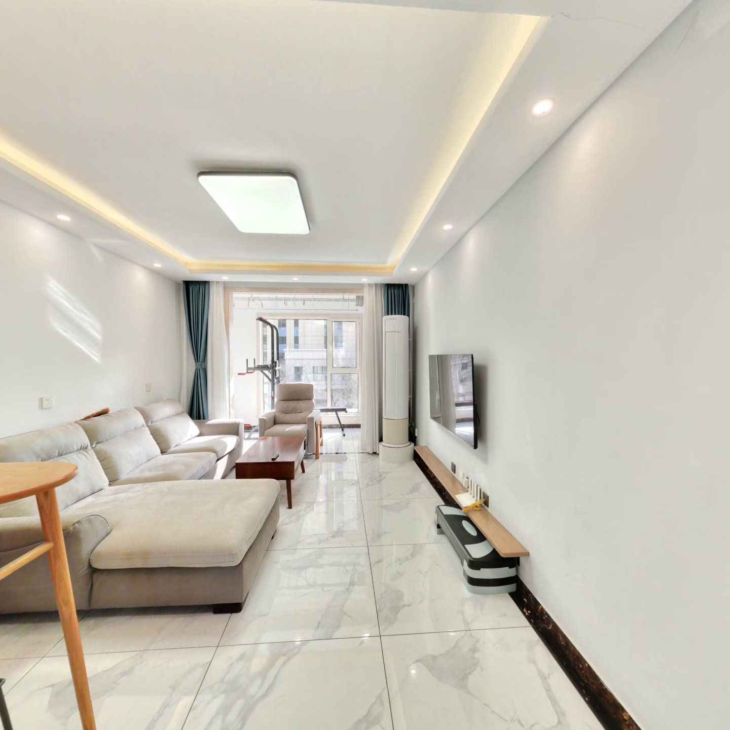 转角飘窗 带装修 南北通透 视野开阔