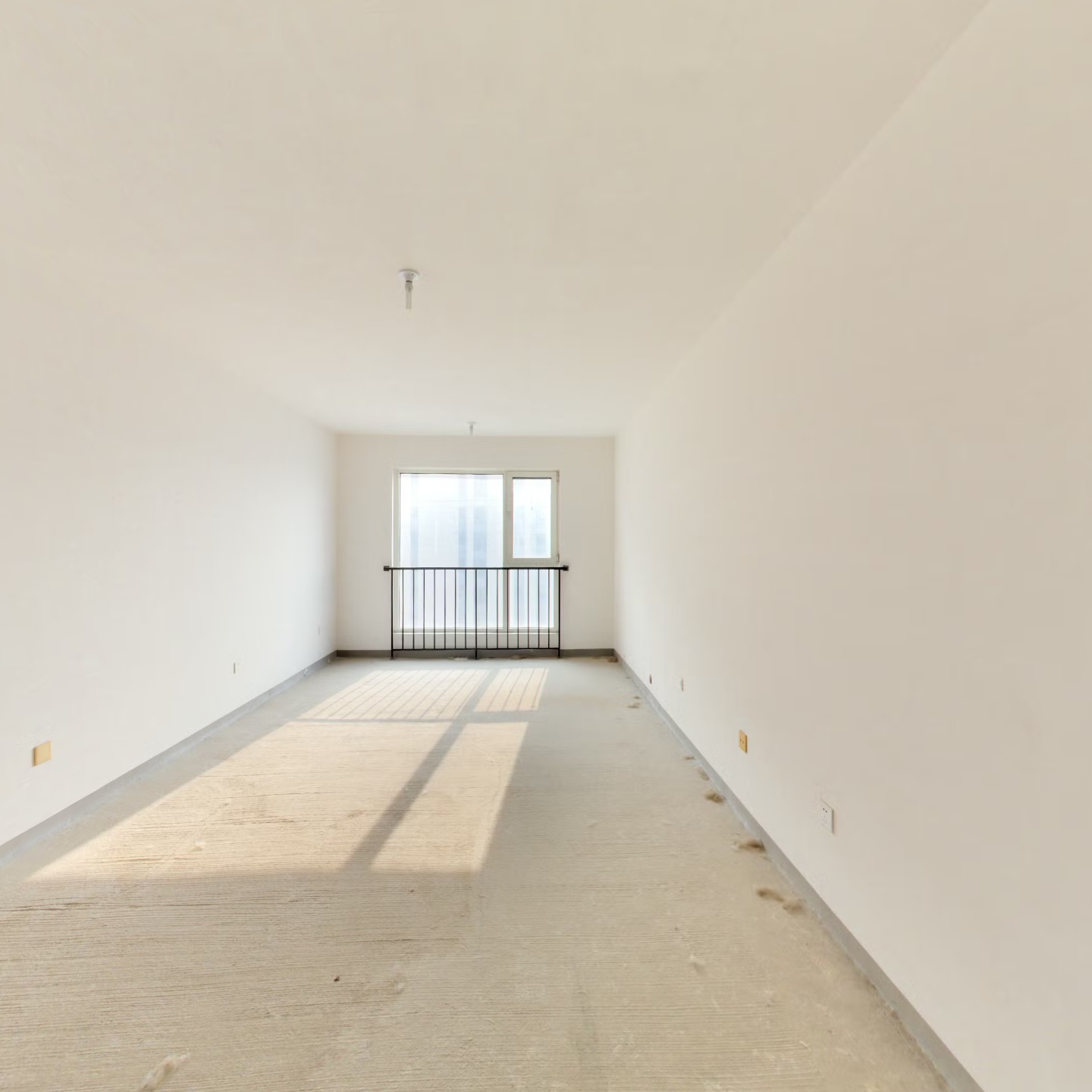 全明户型 南北通透 俯瞰整个小区 诚意出售