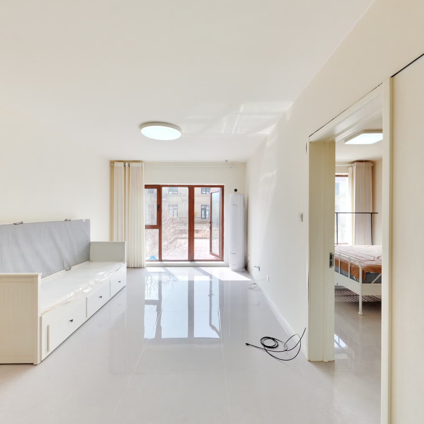 带院子，阳光充足，户型方正，全屋品牌，环保装修