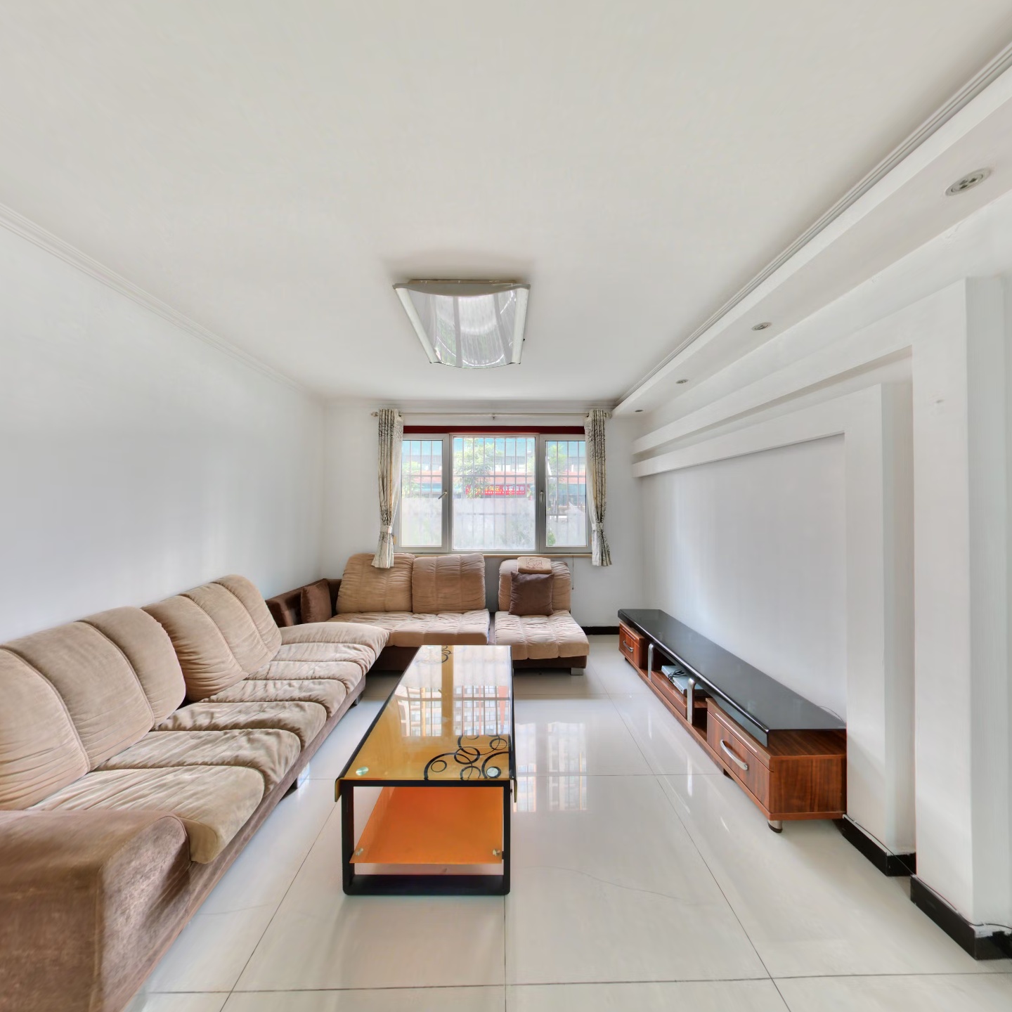 城区的精品楼盘，位置好，配套设施齐全，西丁，双塔