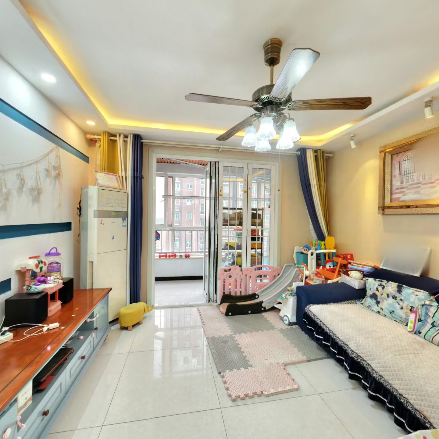 出售天地新城南北通透三居双卫 中高楼层采光无遮挡