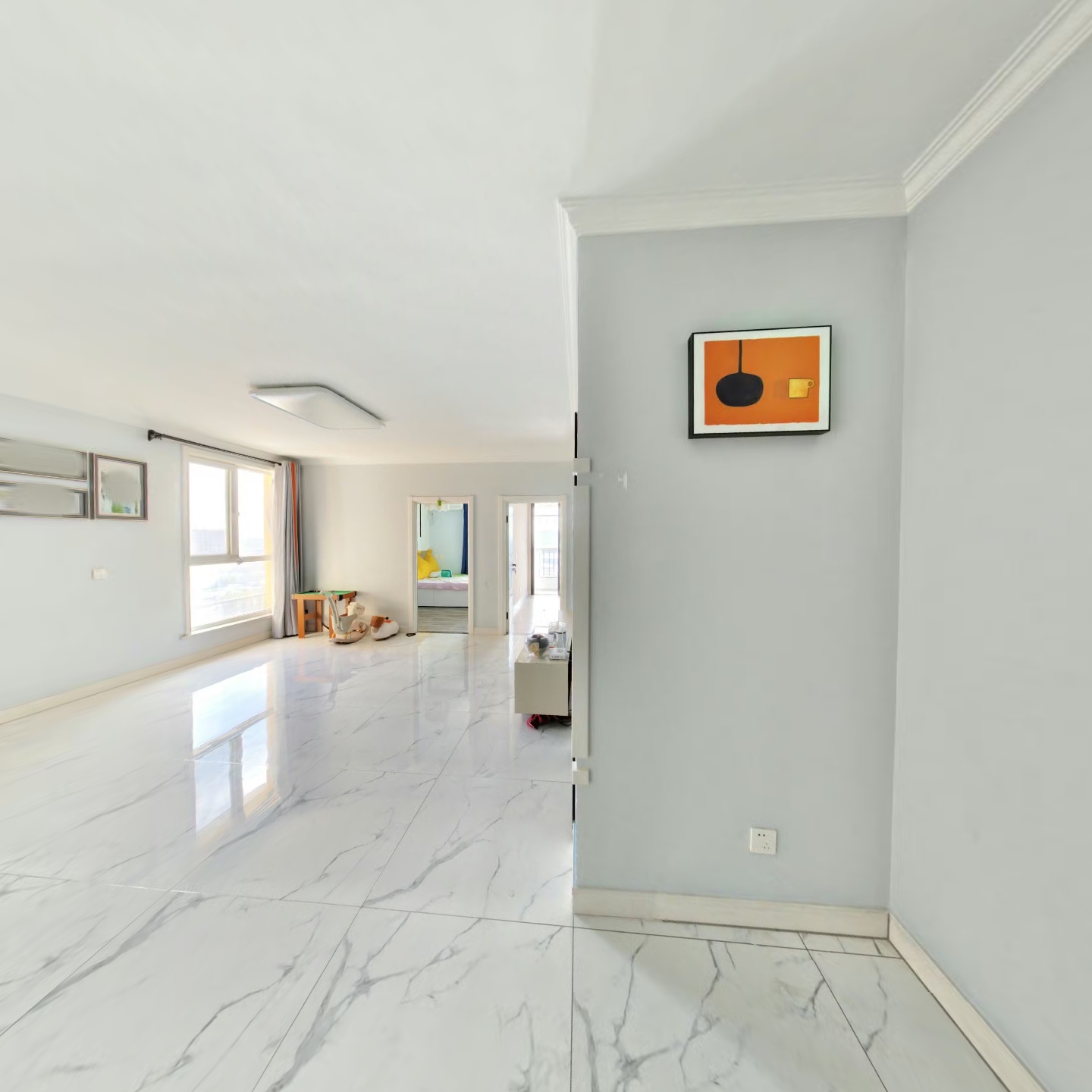 朝阳两居 楼层好 房本满五唯一，采光好 可看房