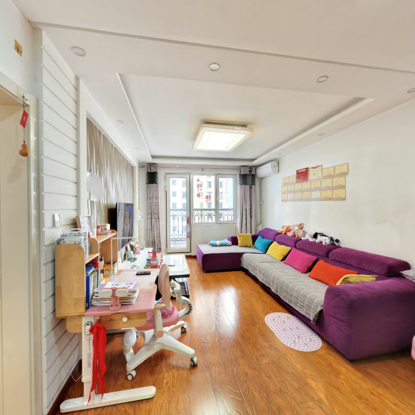 精装修  户型方正无浪费  好楼层  采光视野好