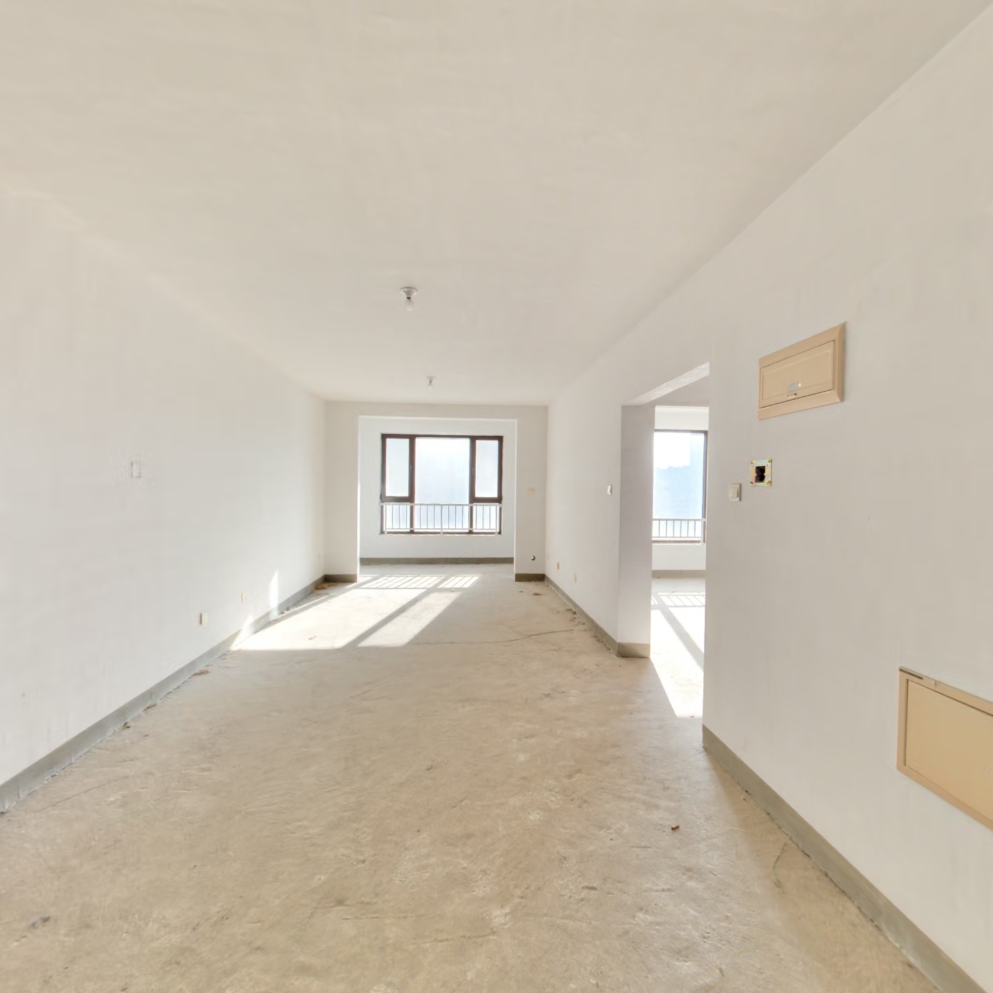 鸿坤理想湾南区 2室1厅 南