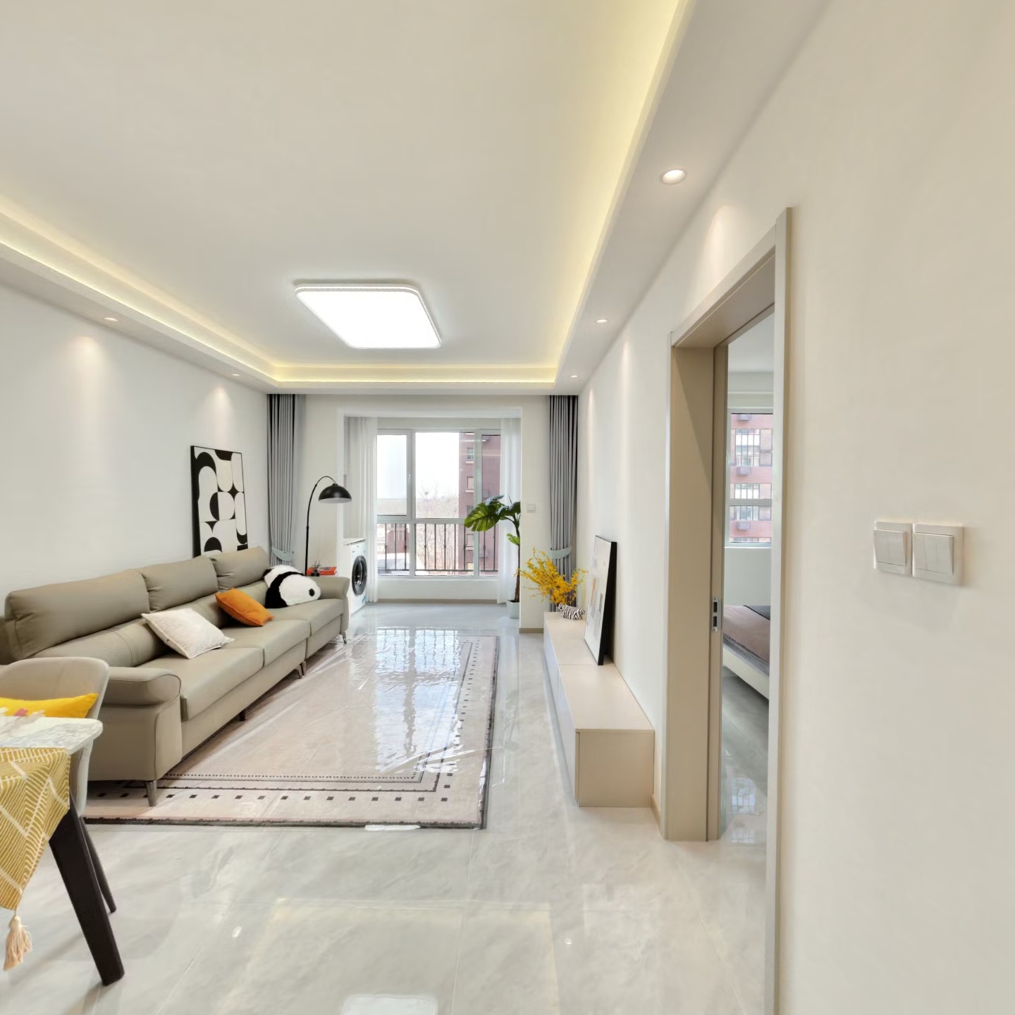 精装修 楼下游乐园 中层 看房方便 满二