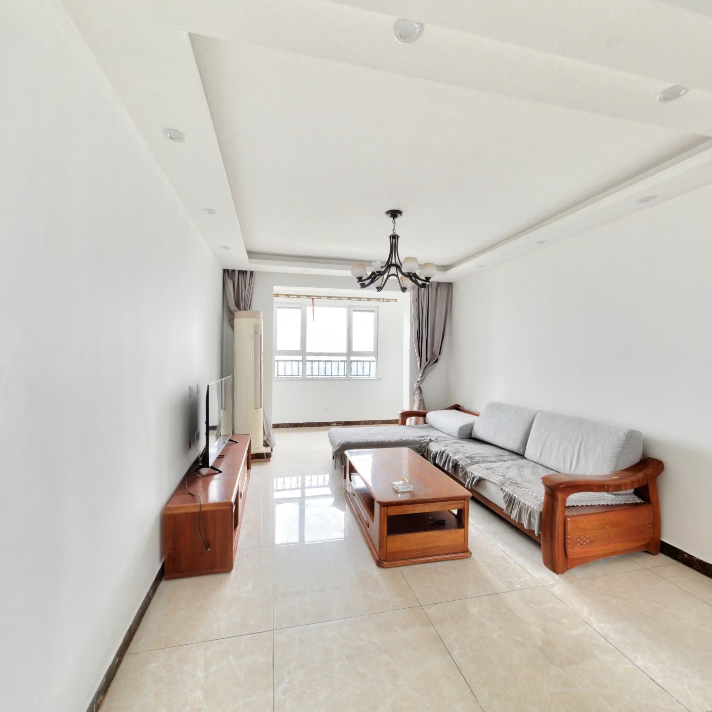 精装三居 看房有钥匙，高铁片区，价格可议