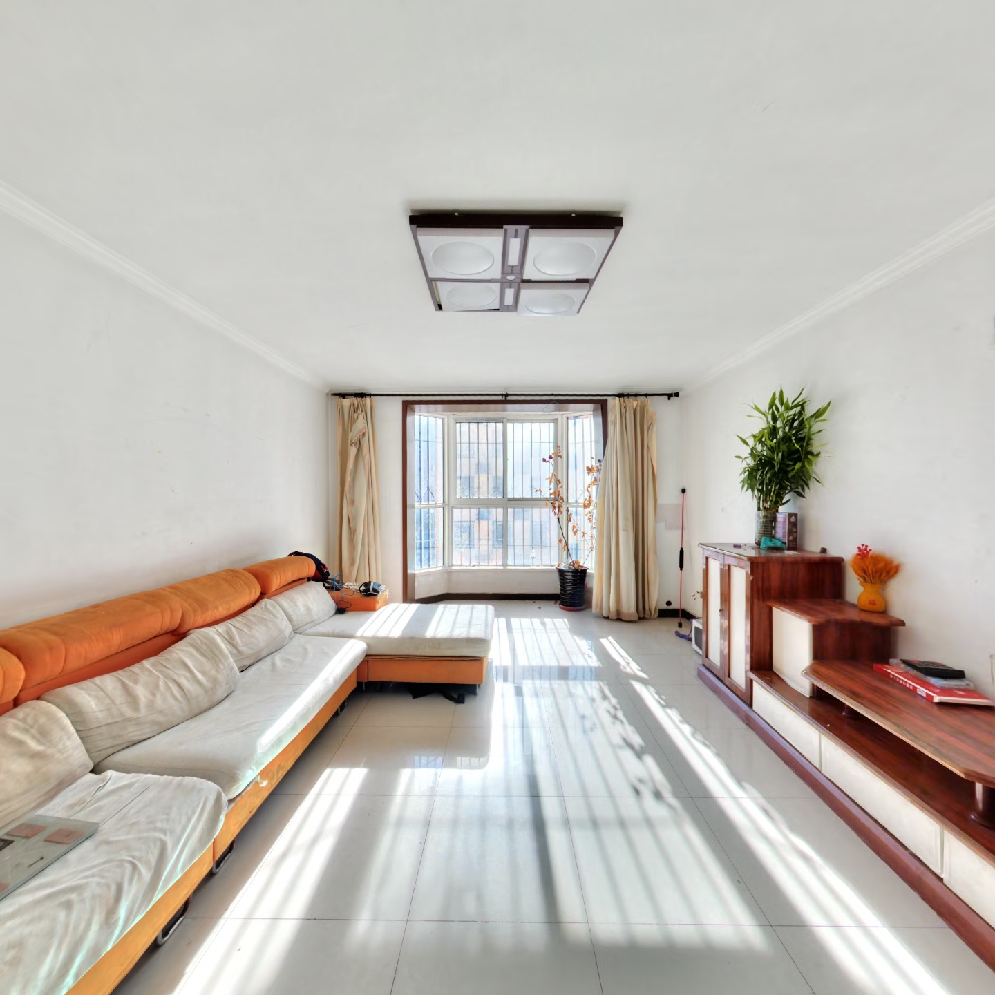 德远云璟西侧 板楼大社区 三阳户型 中间楼层