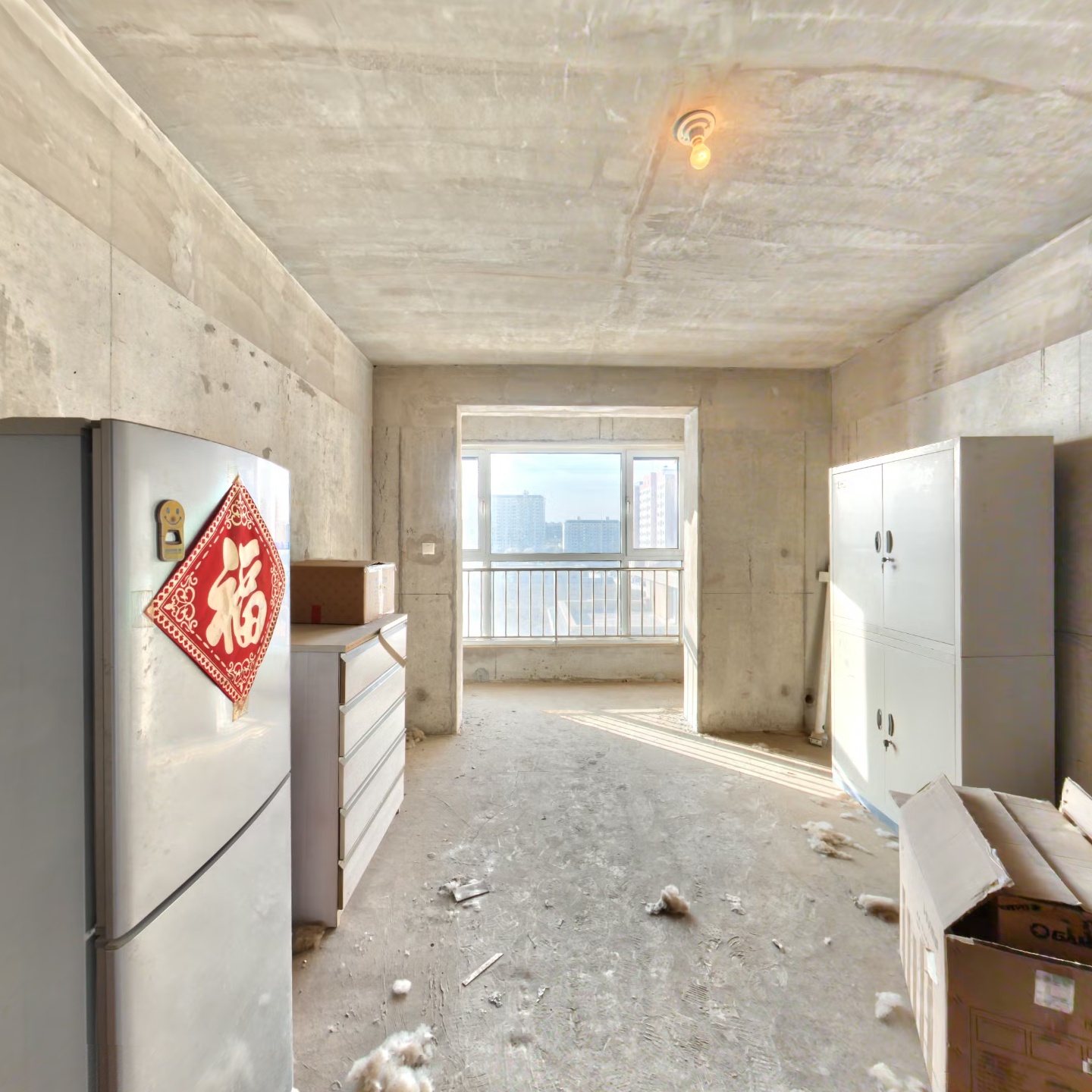 双语旁 一居室  毛坯 低总价