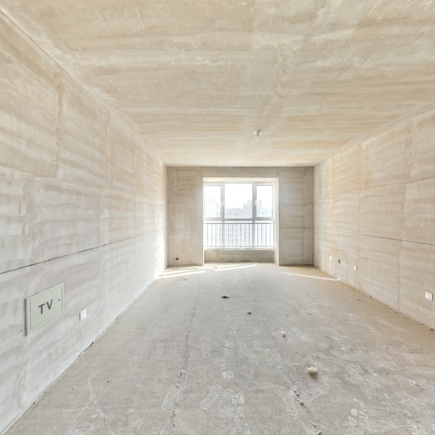 双卫 南北通透3居 高楼层 毛坯 有本