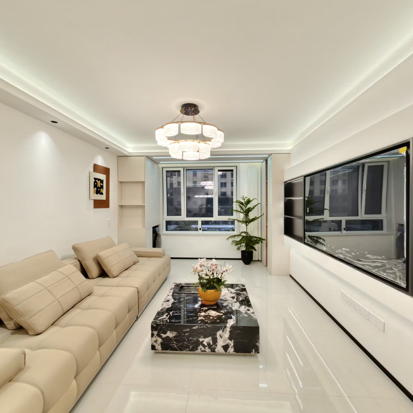 本房子在德信公园北侧 精装修大三居