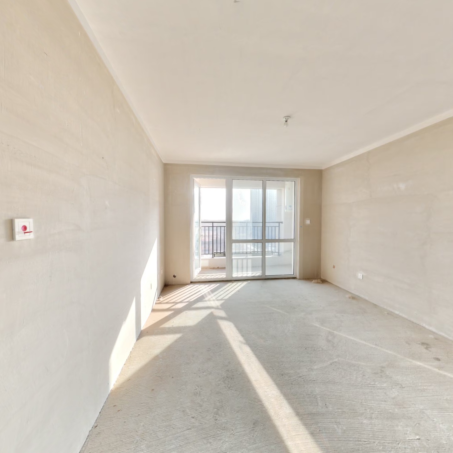 洋房 央企社区人车分流 一梯两户南北通透三居