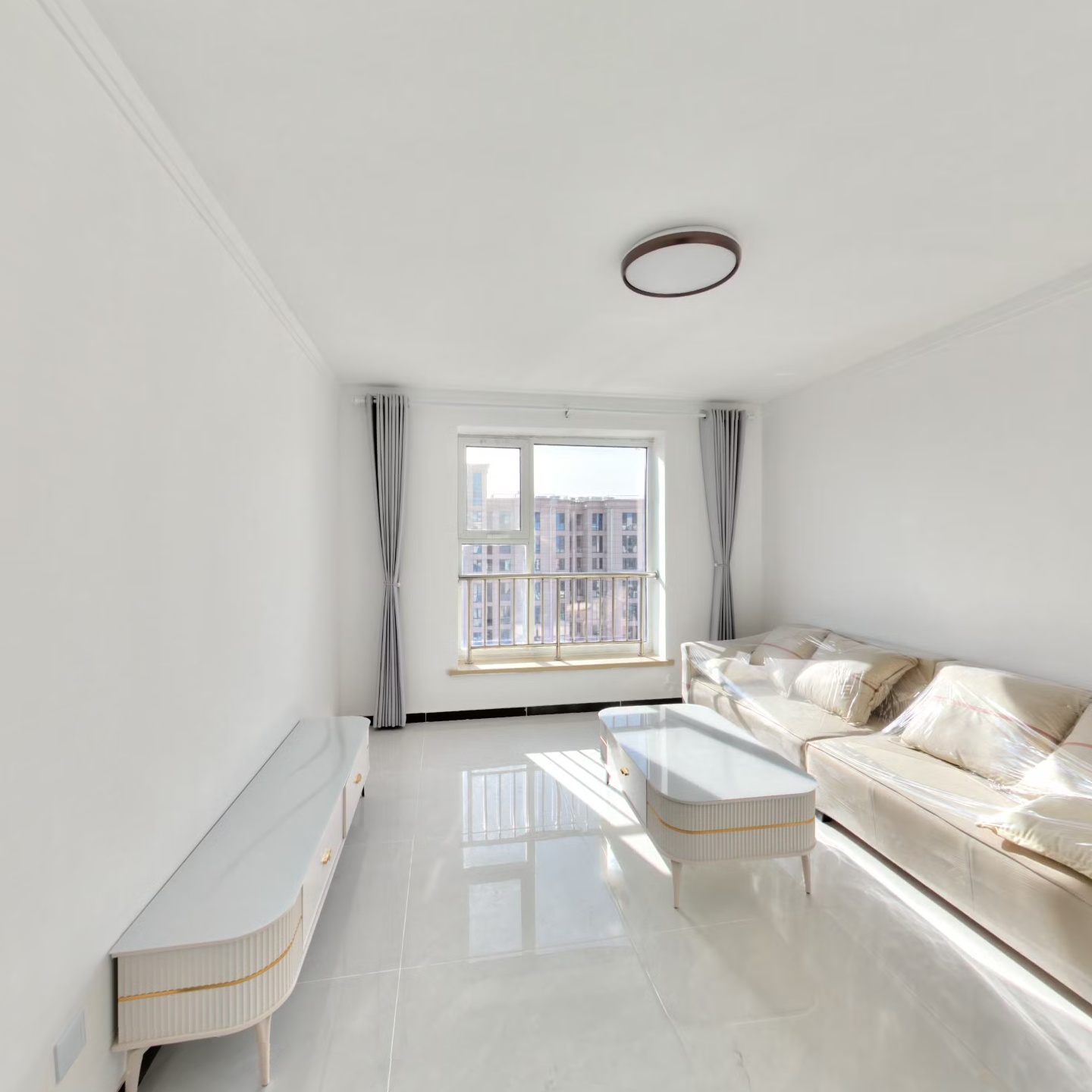 涿州卓悦城楼层好，大三居，方正户型采光好，